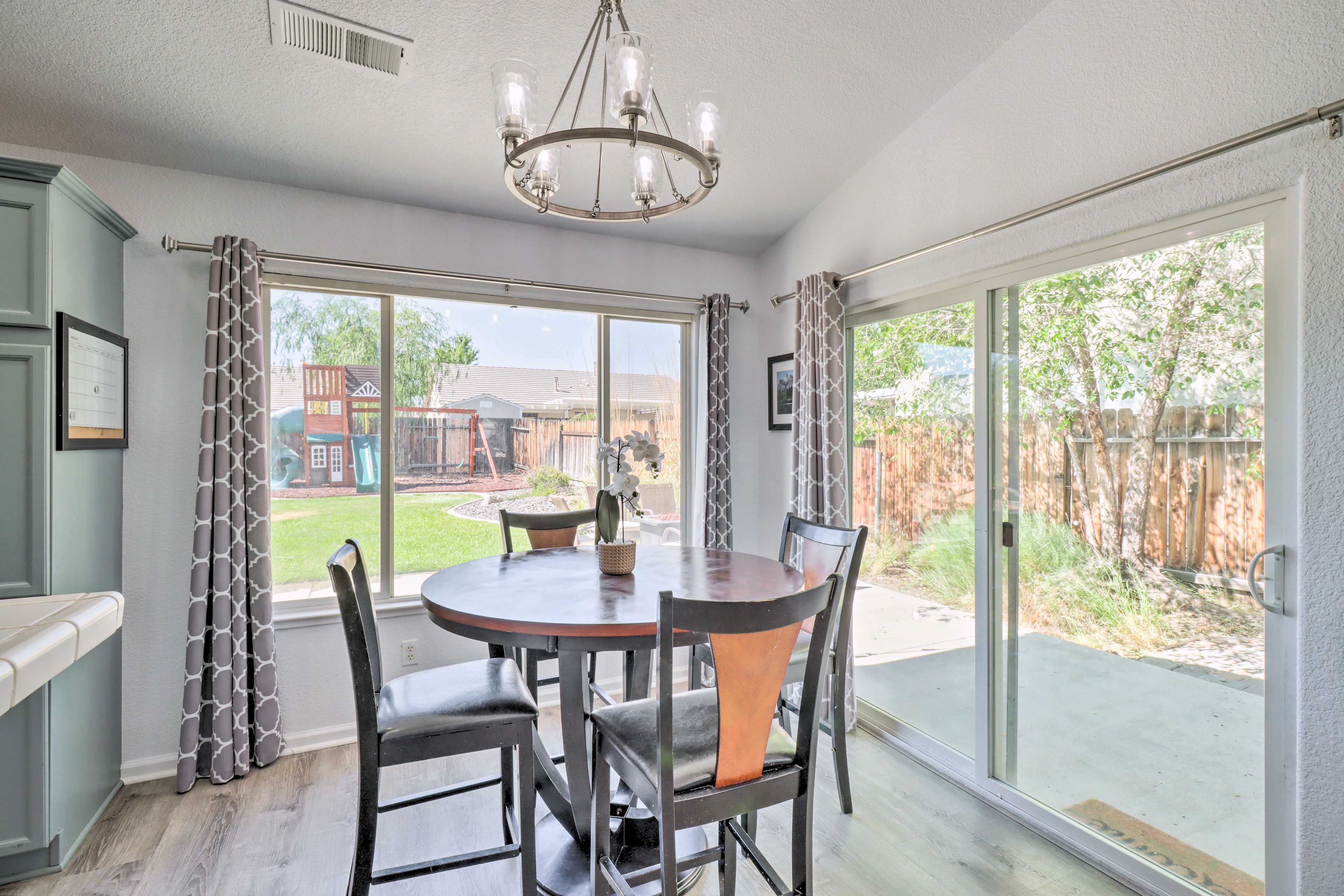 Dining Area | Main Floor | Central Air Conditioning | High Chair