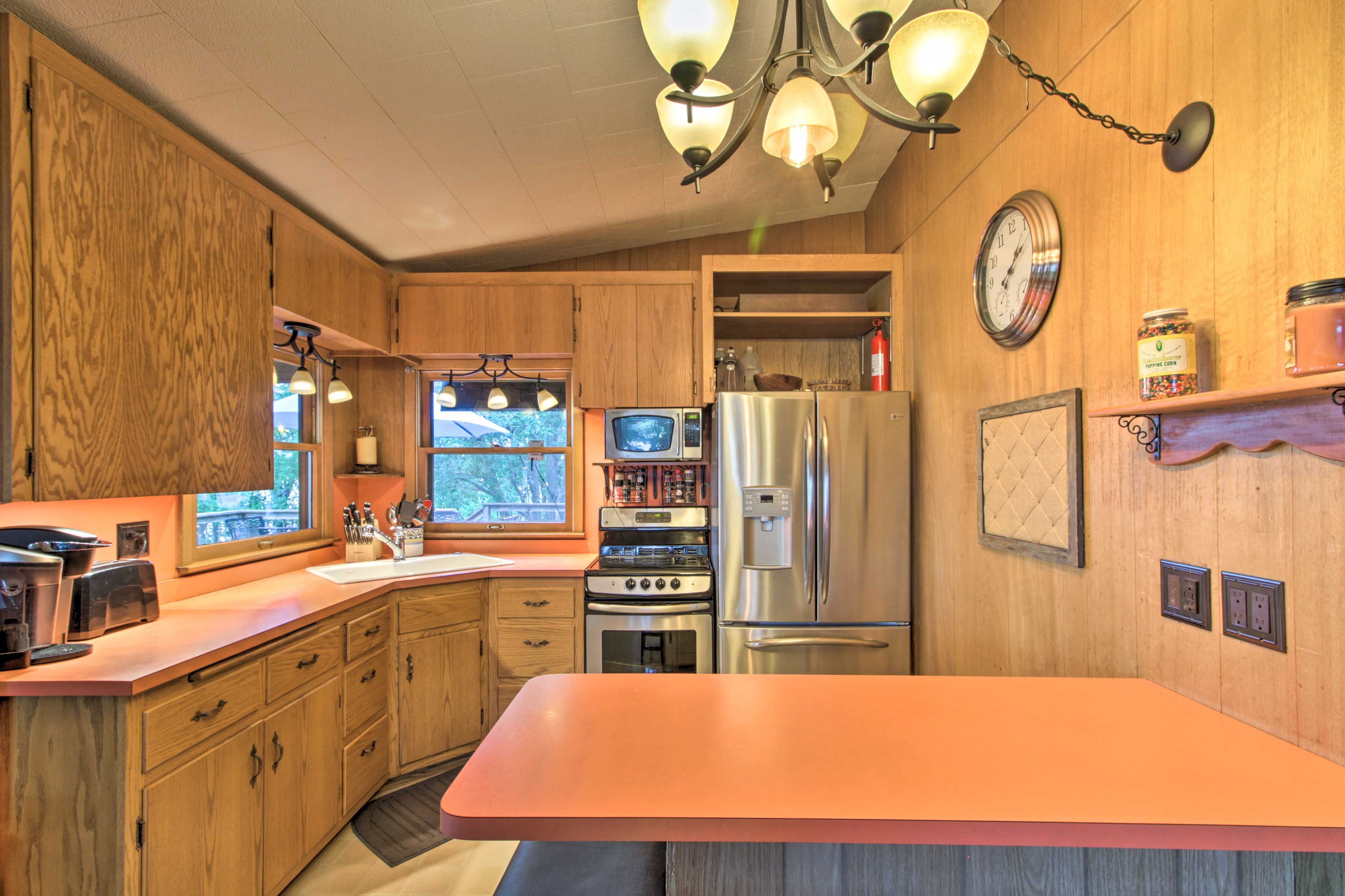 Kitchen | Dishware & Flatware | Blender | Crockpot