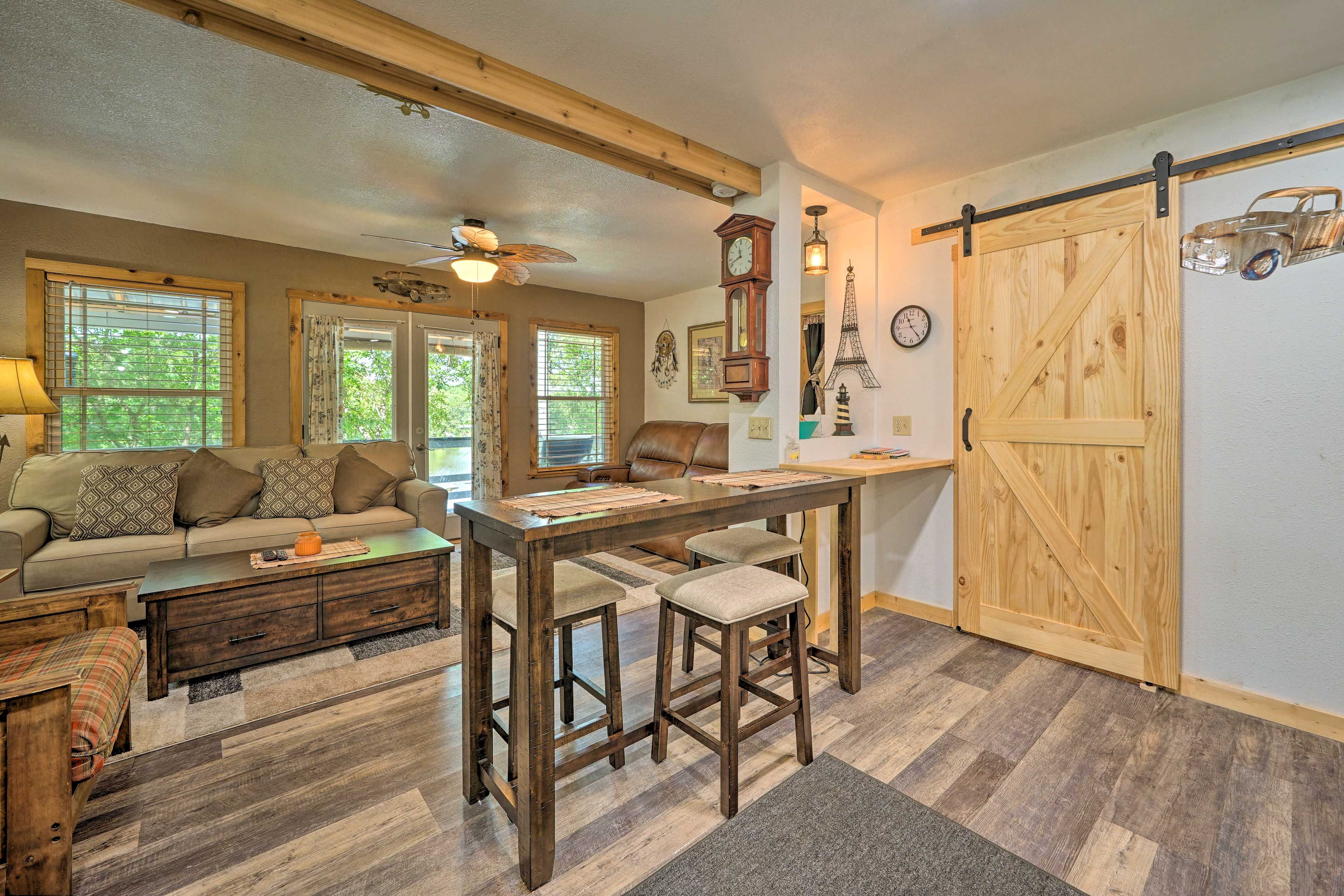 Dine-In Kitchen | Half Bathroom Access