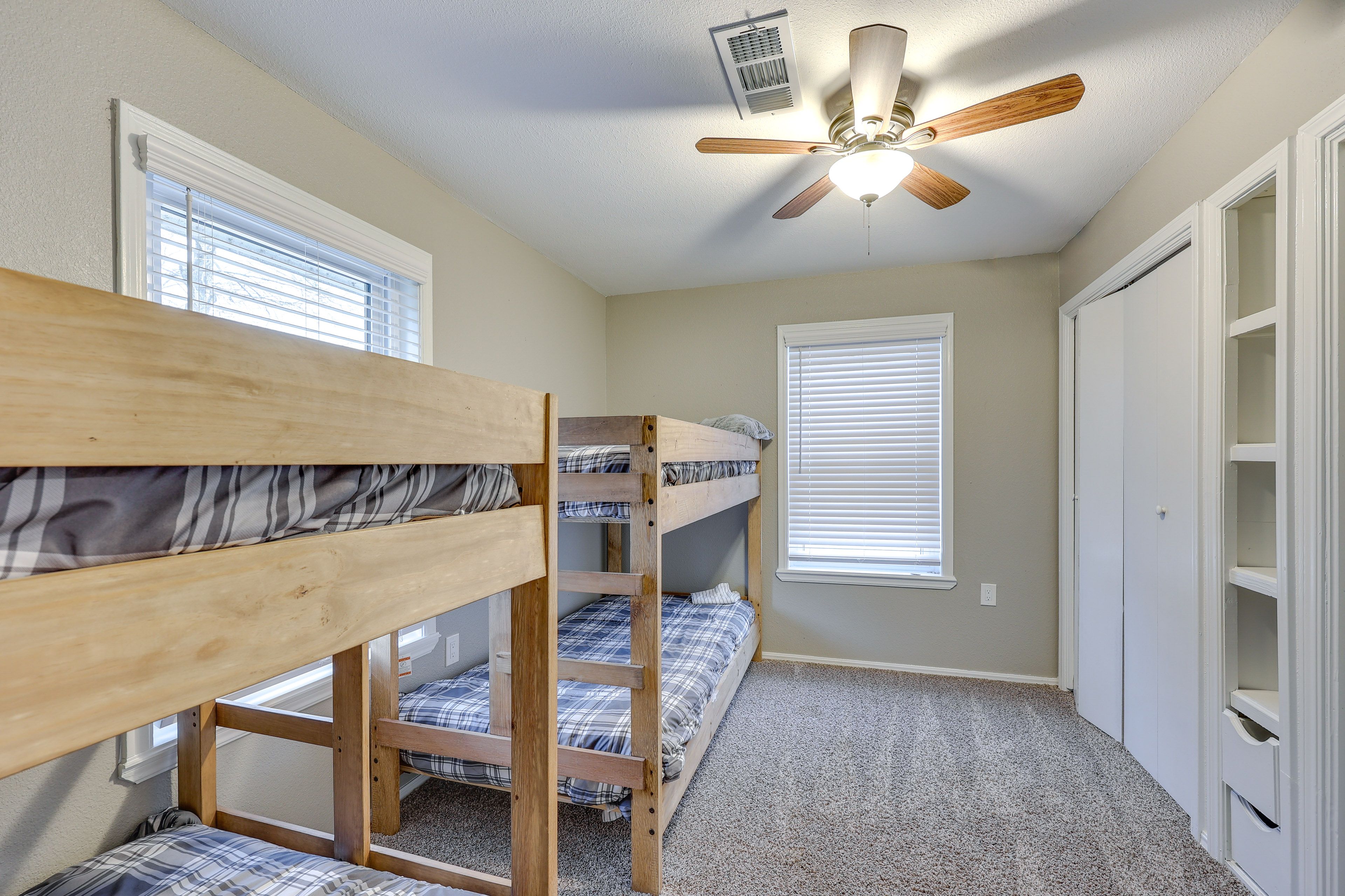 Bedroom 4 | 2 Twin Bunk Beds