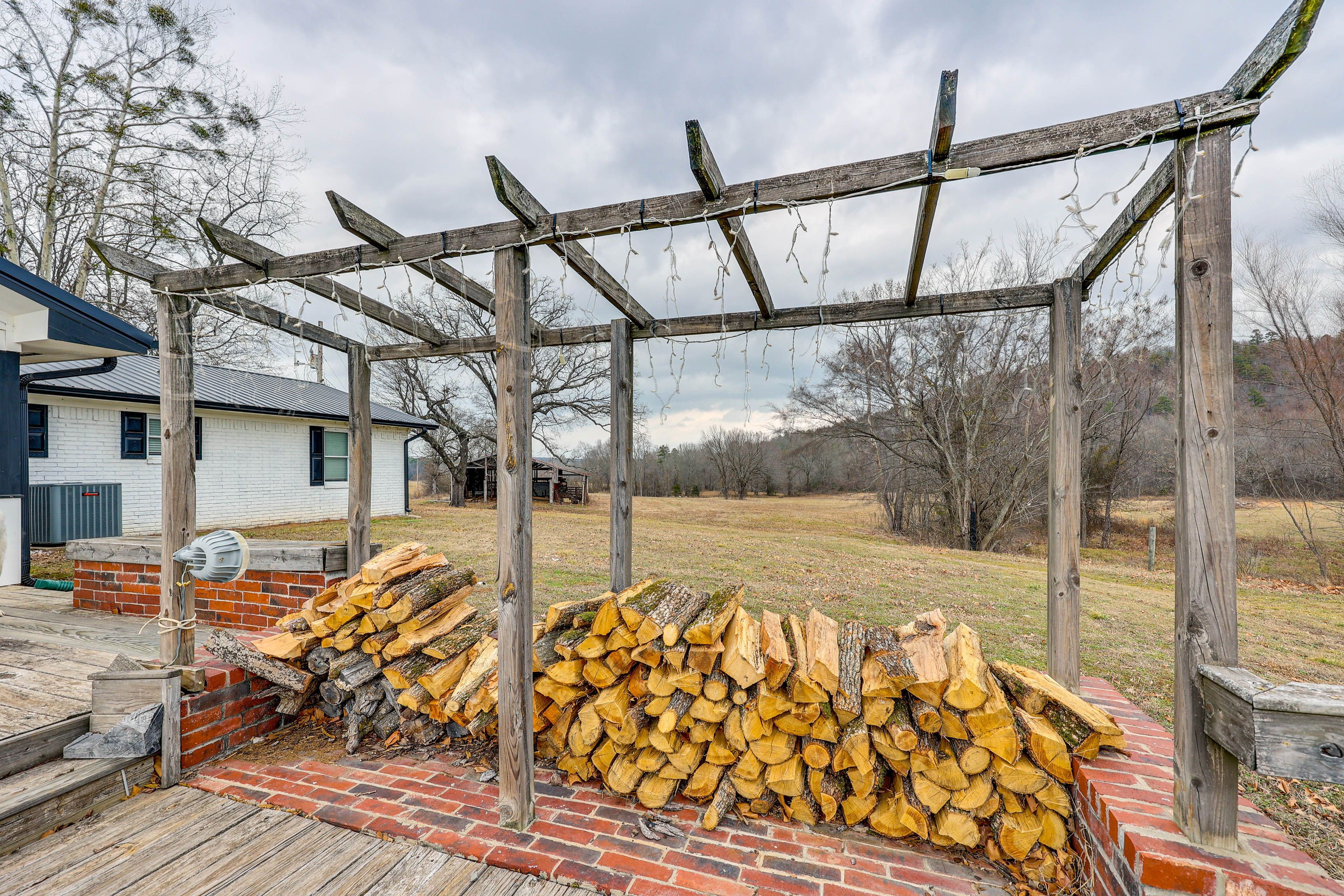 Deck | Firewood Provided