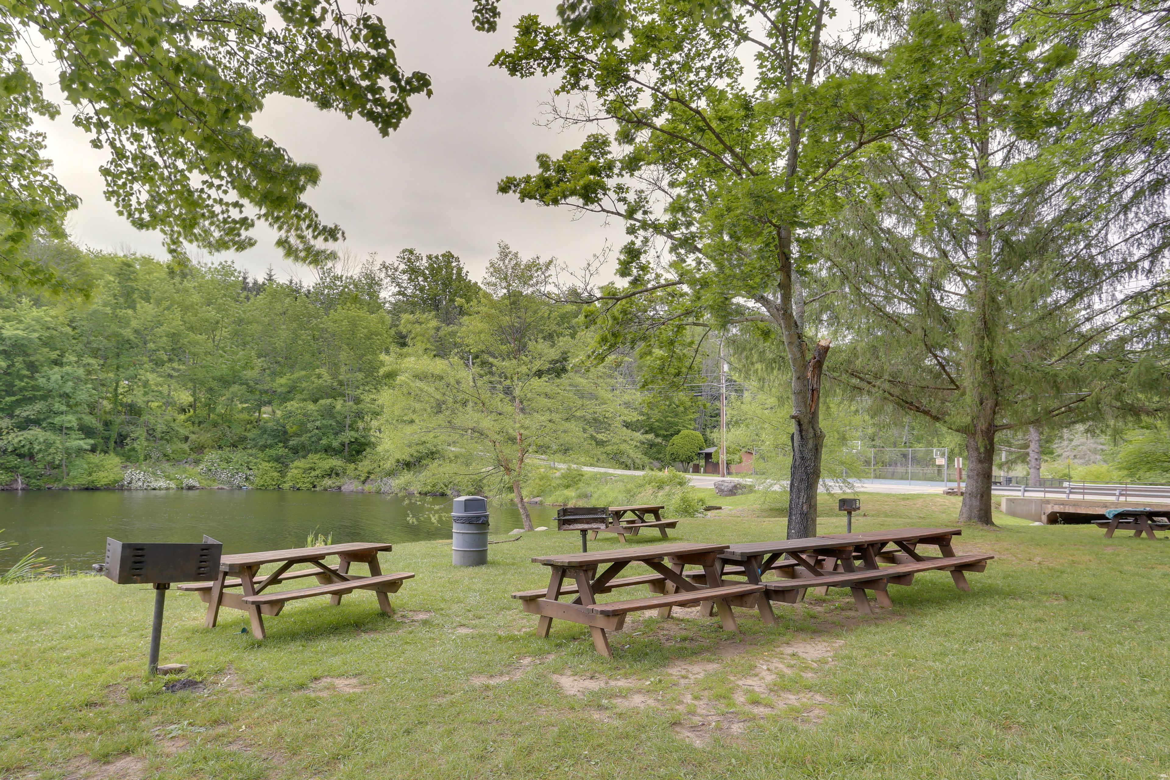 The Hideout Resort | Community Amenities