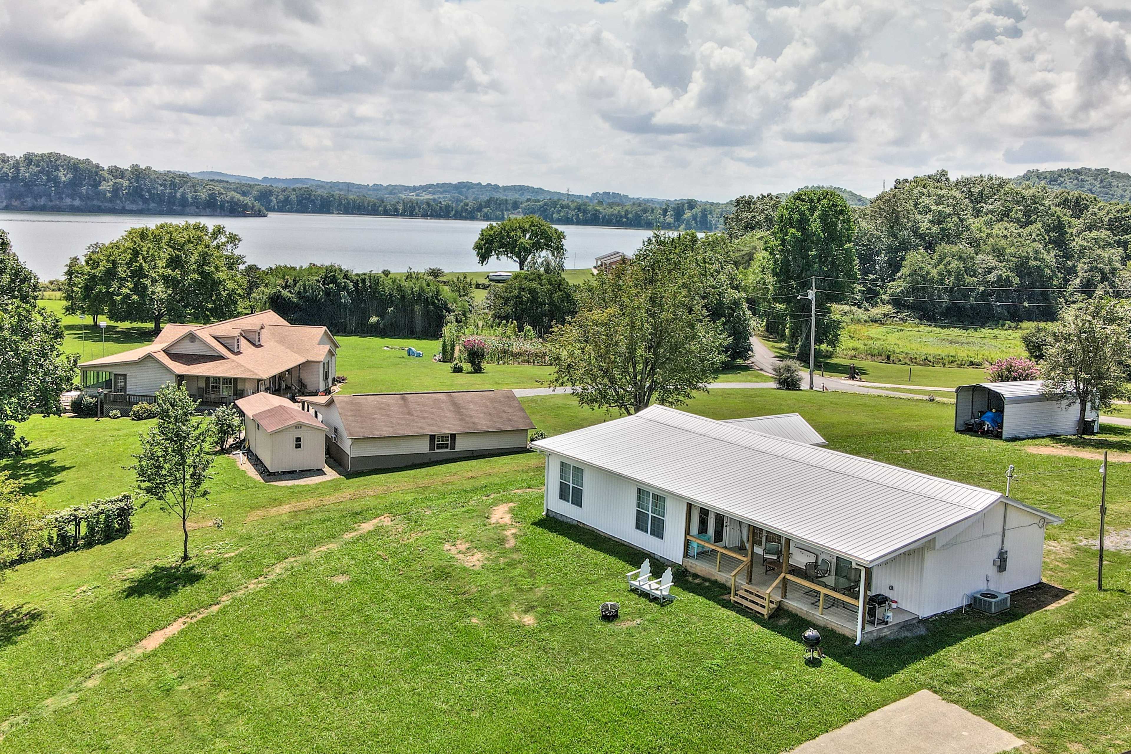Boat Parking in Front Yard
