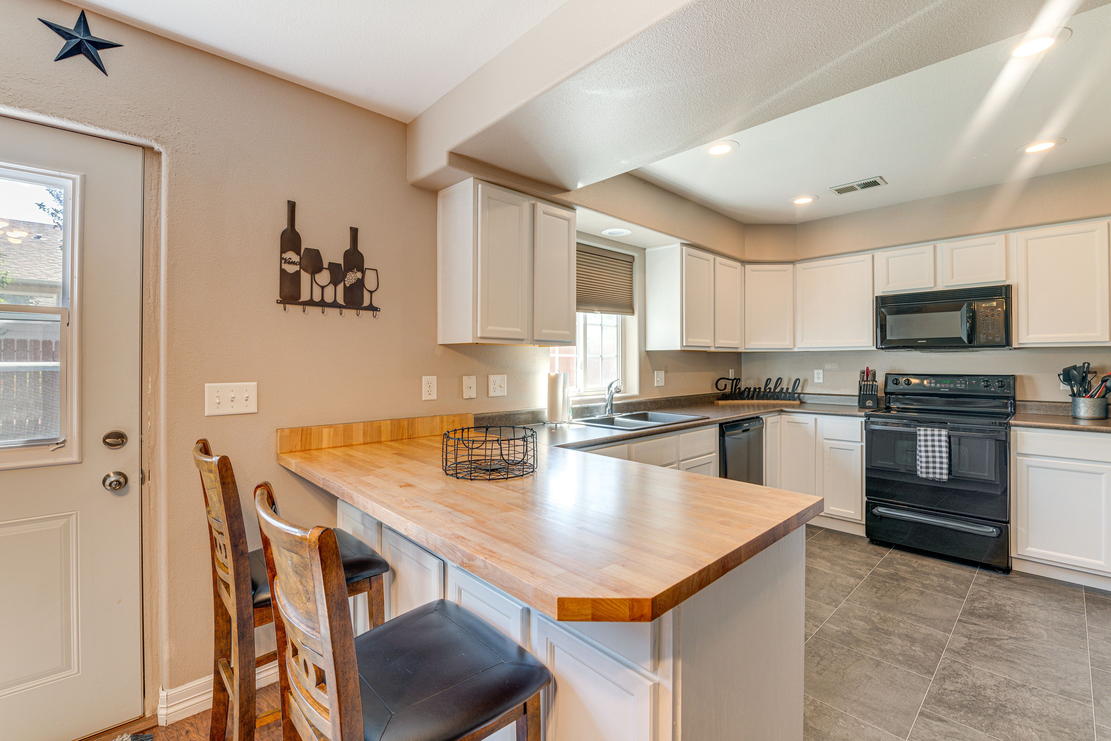 Breakfast Bar