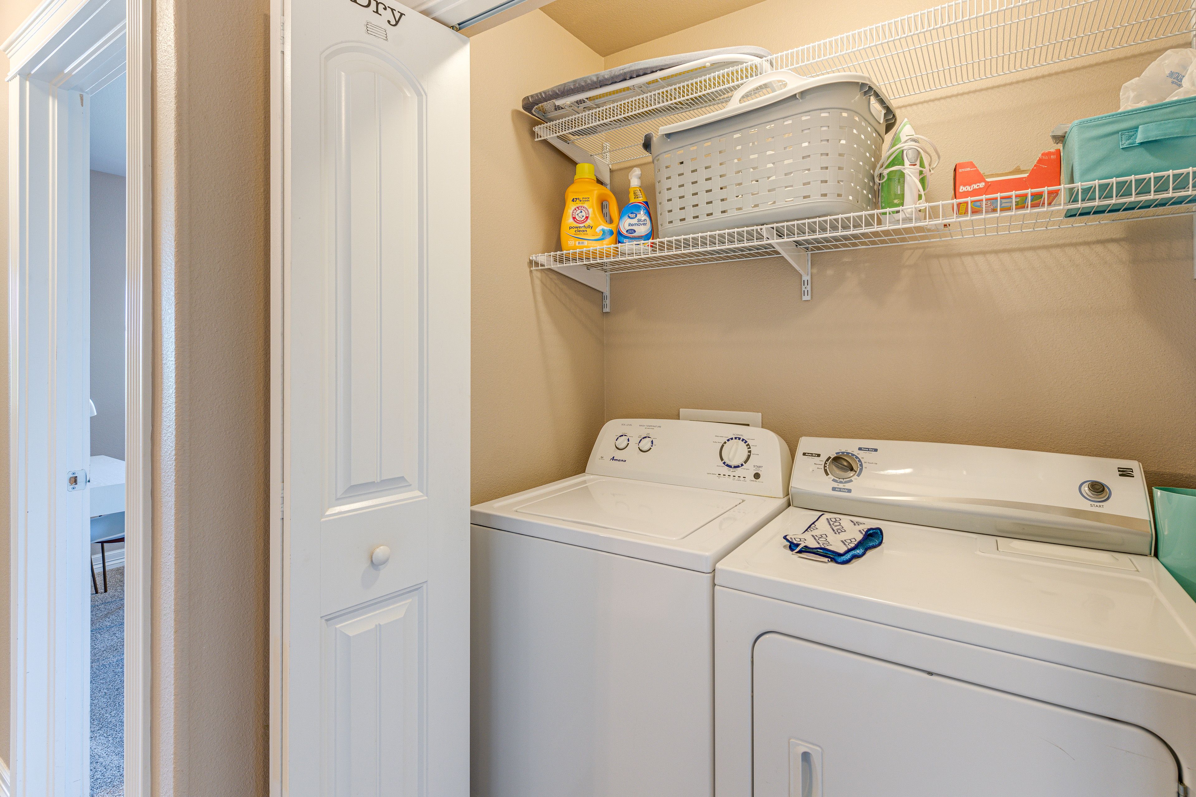 Laundry Room | Laundry Detergent Provided