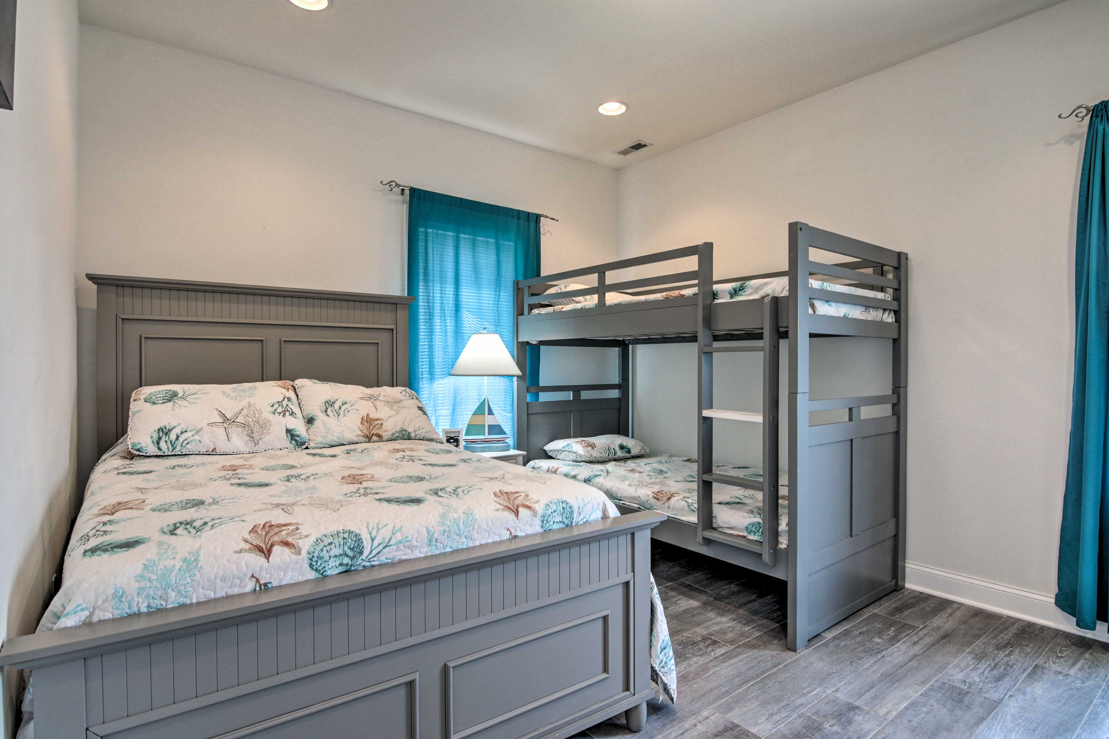 Bedroom 3 | Full Bed | Twin Bunk Bed