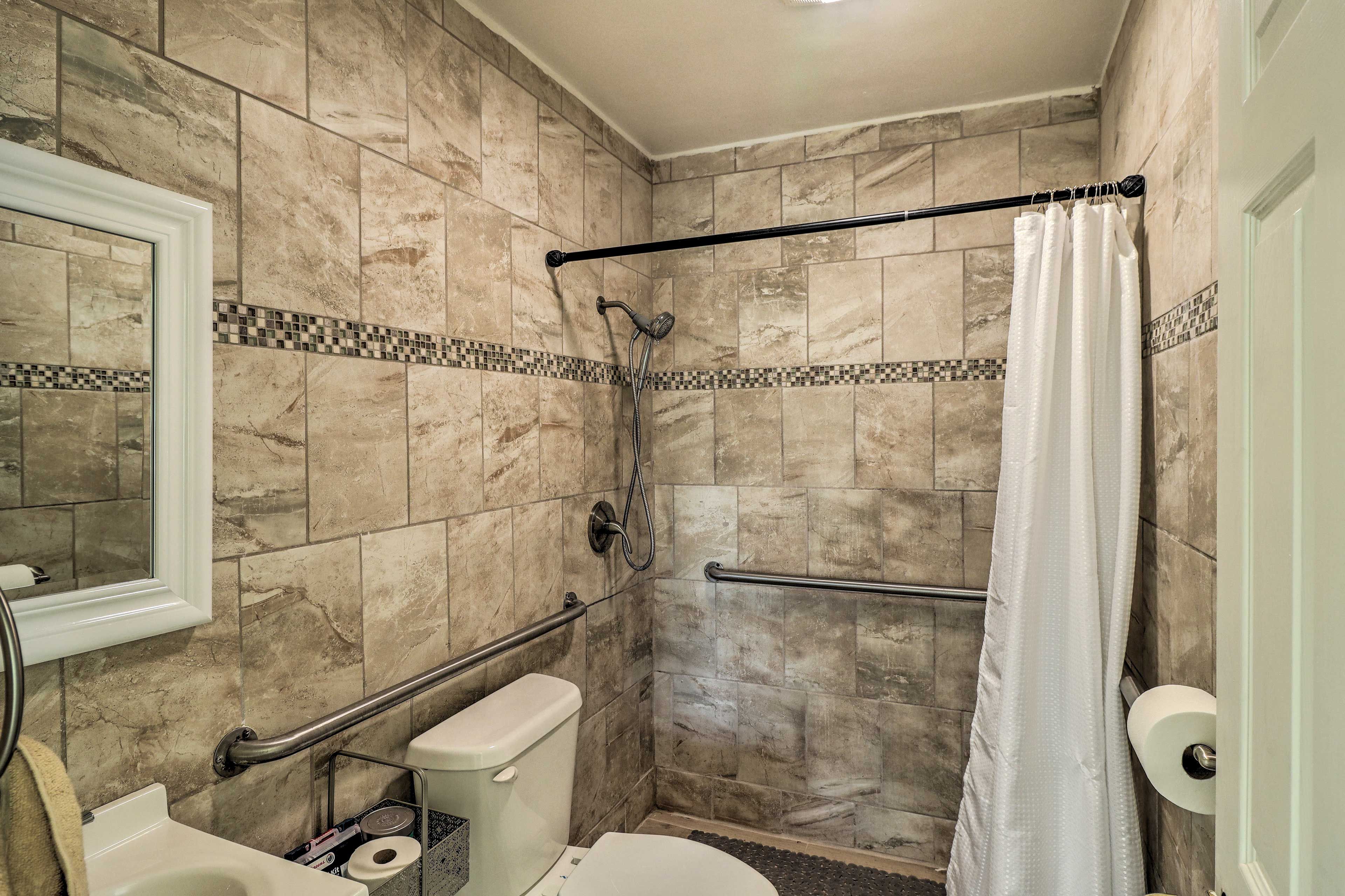 Full Bathroom