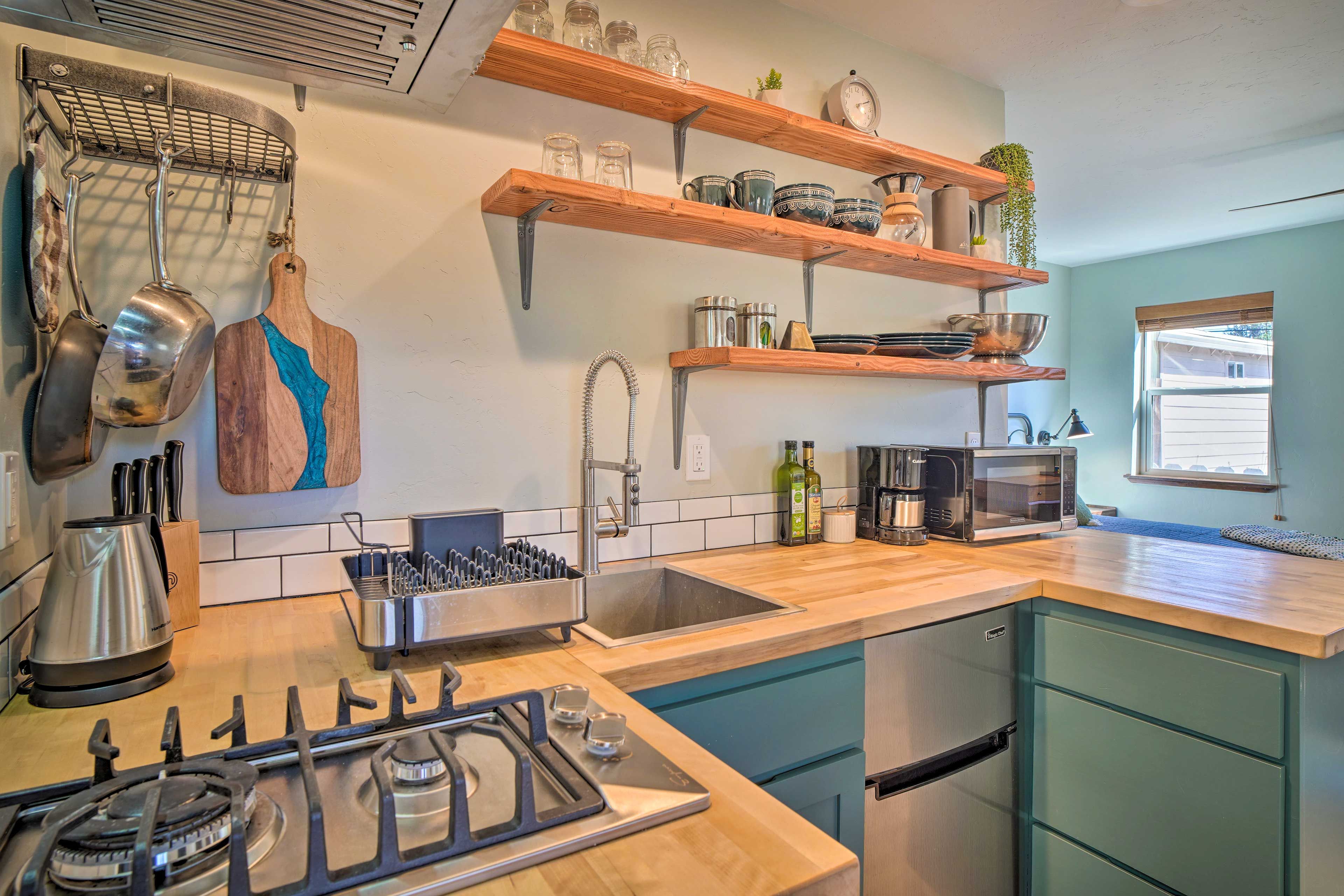 Kitchenette | Cooking Basics | Coffee Maker