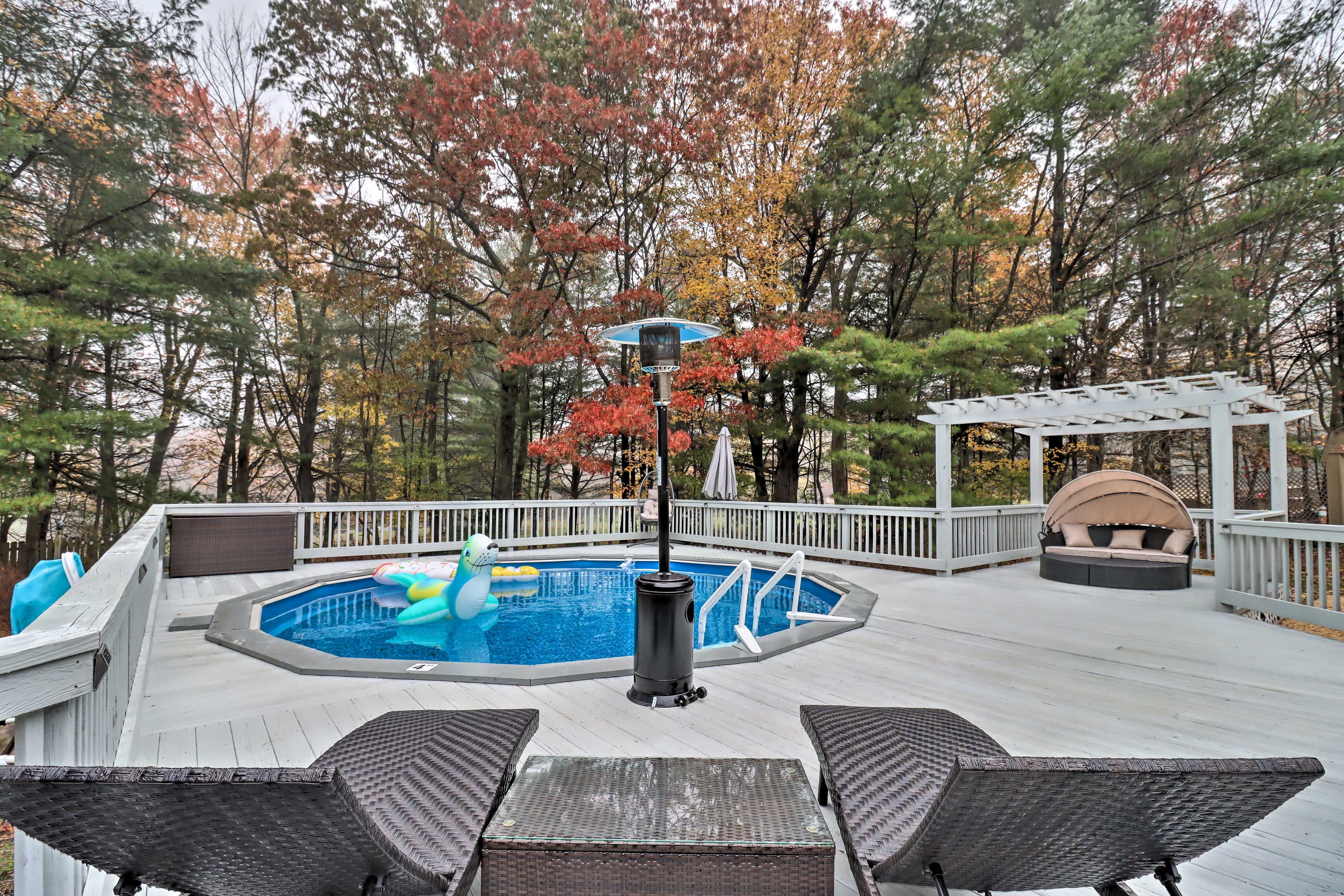 Pool Available April 15th-October 15th