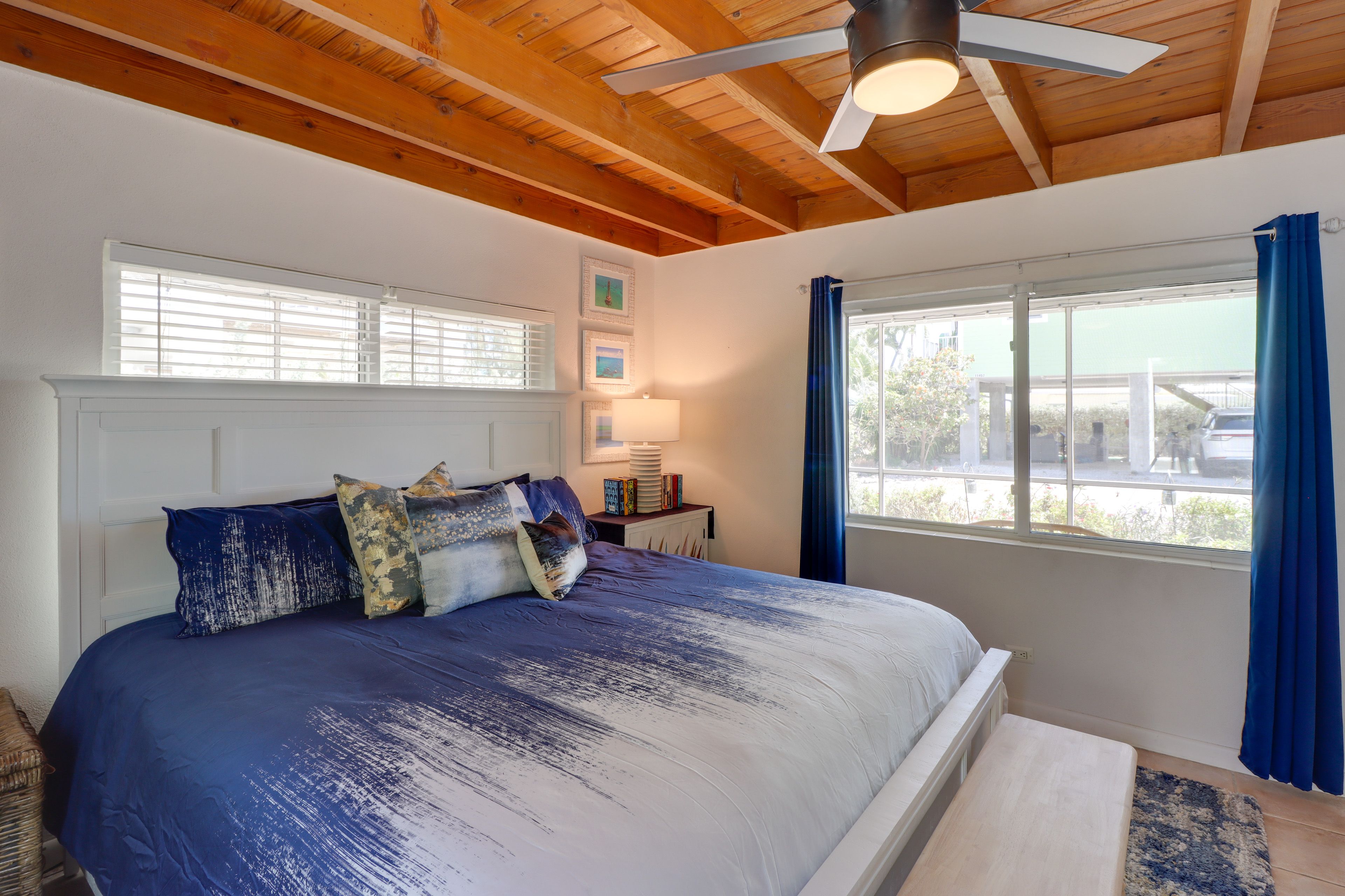 Bedroom | King Bed | 65" Smart TV