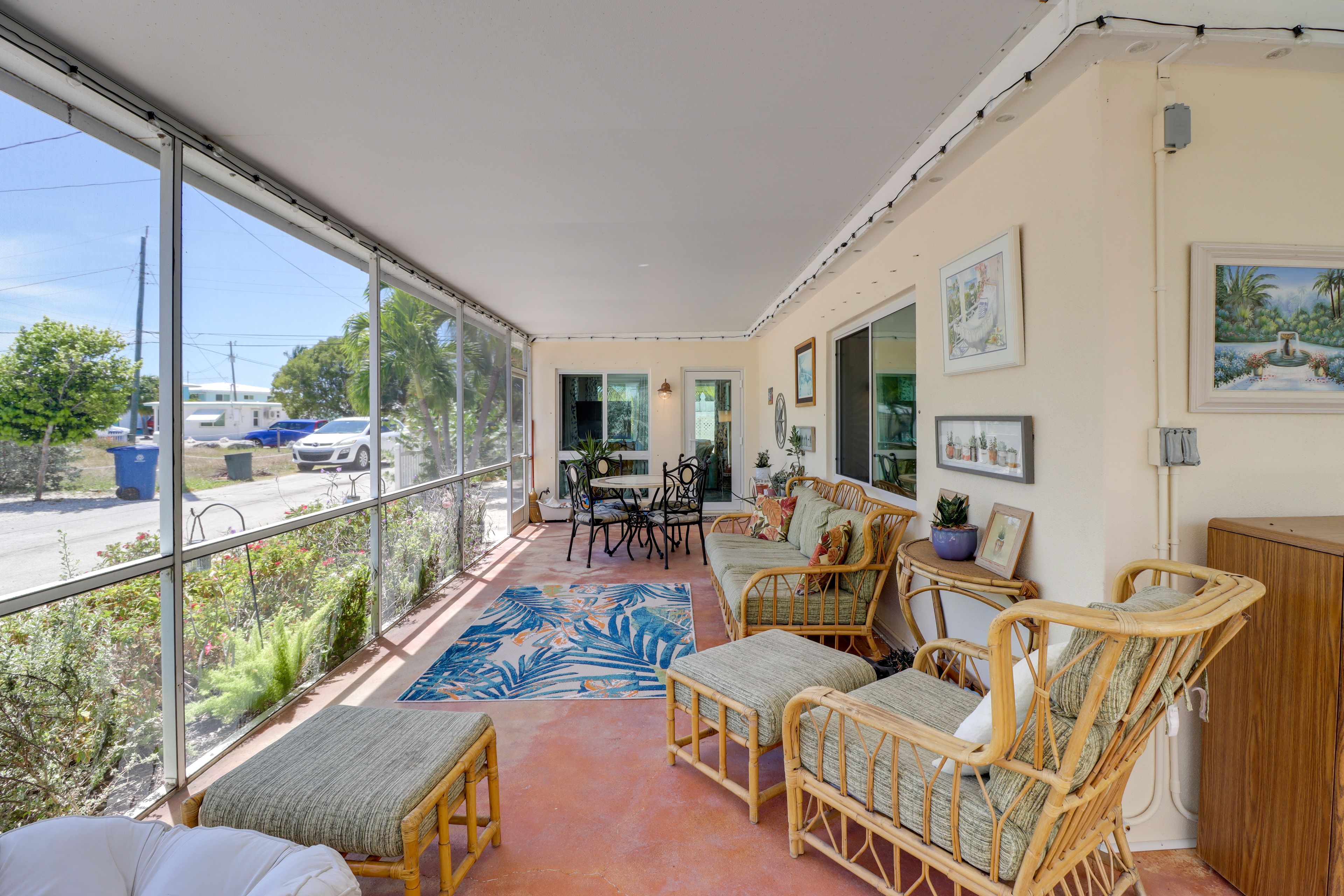 Screened Porch