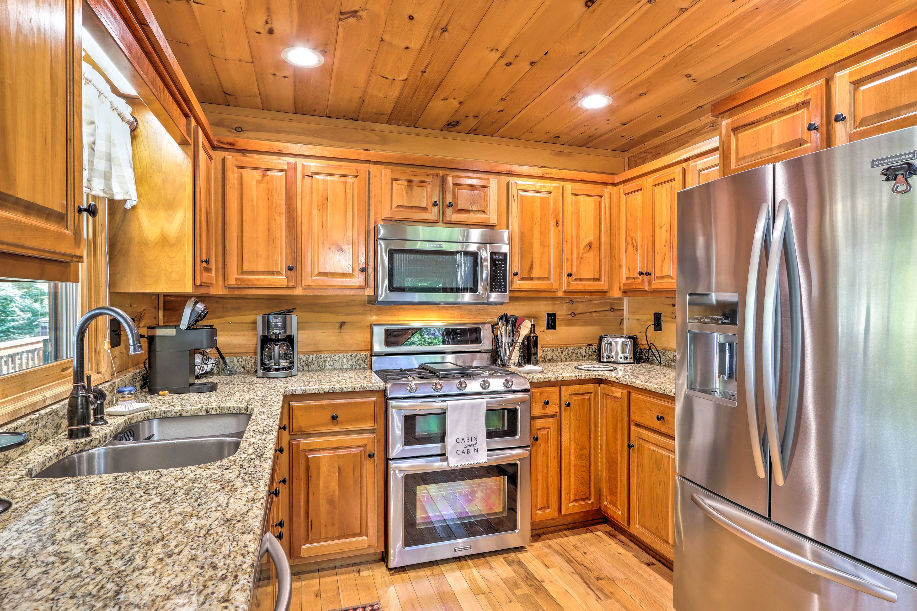 Kitchen | Dishwasher | Crockpot | Cooking Basics | High Chair