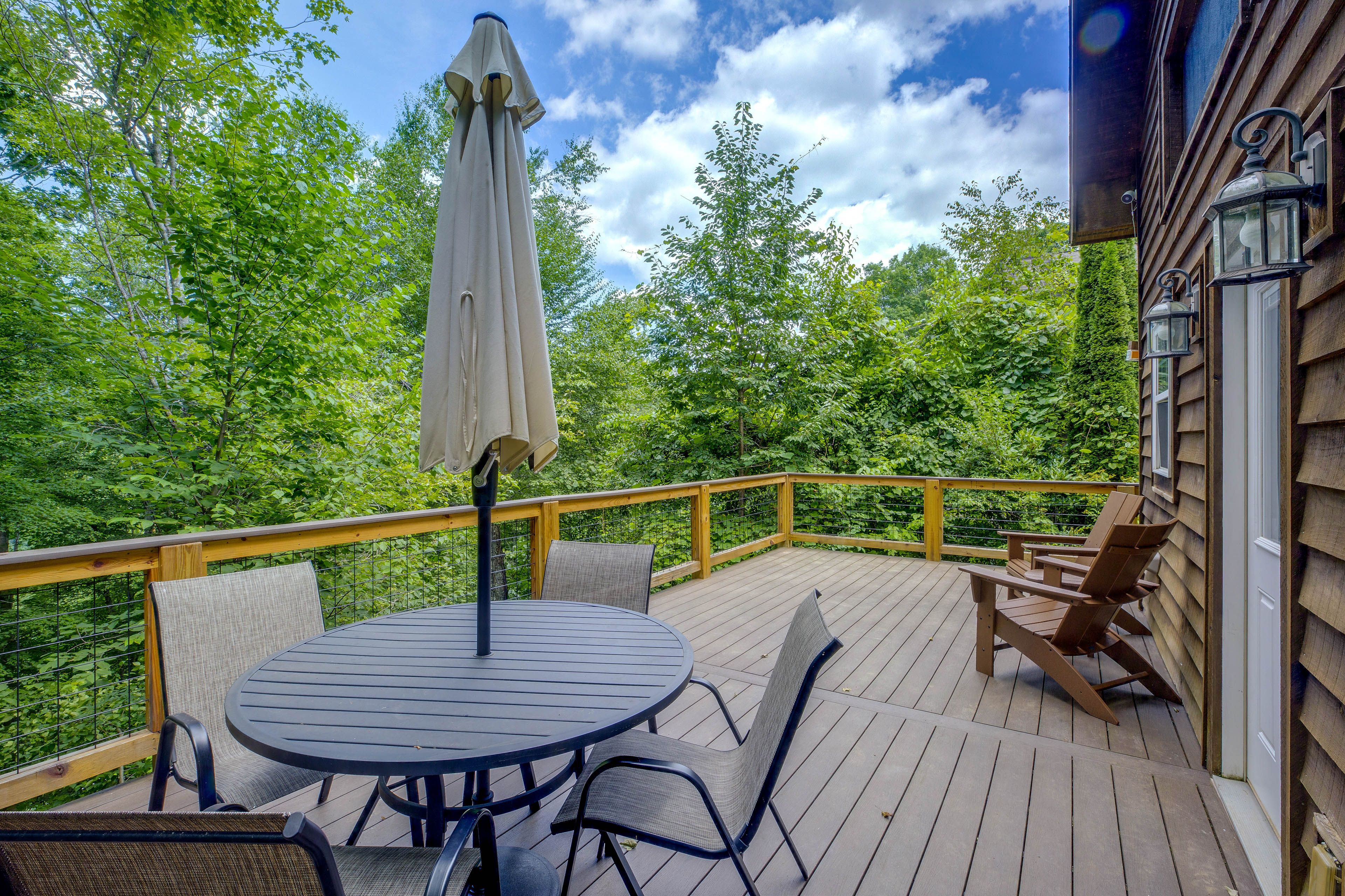 Boone Vacation Rental | 2BR | 2BA | 874 Sq Ft | Stairs Required to Access