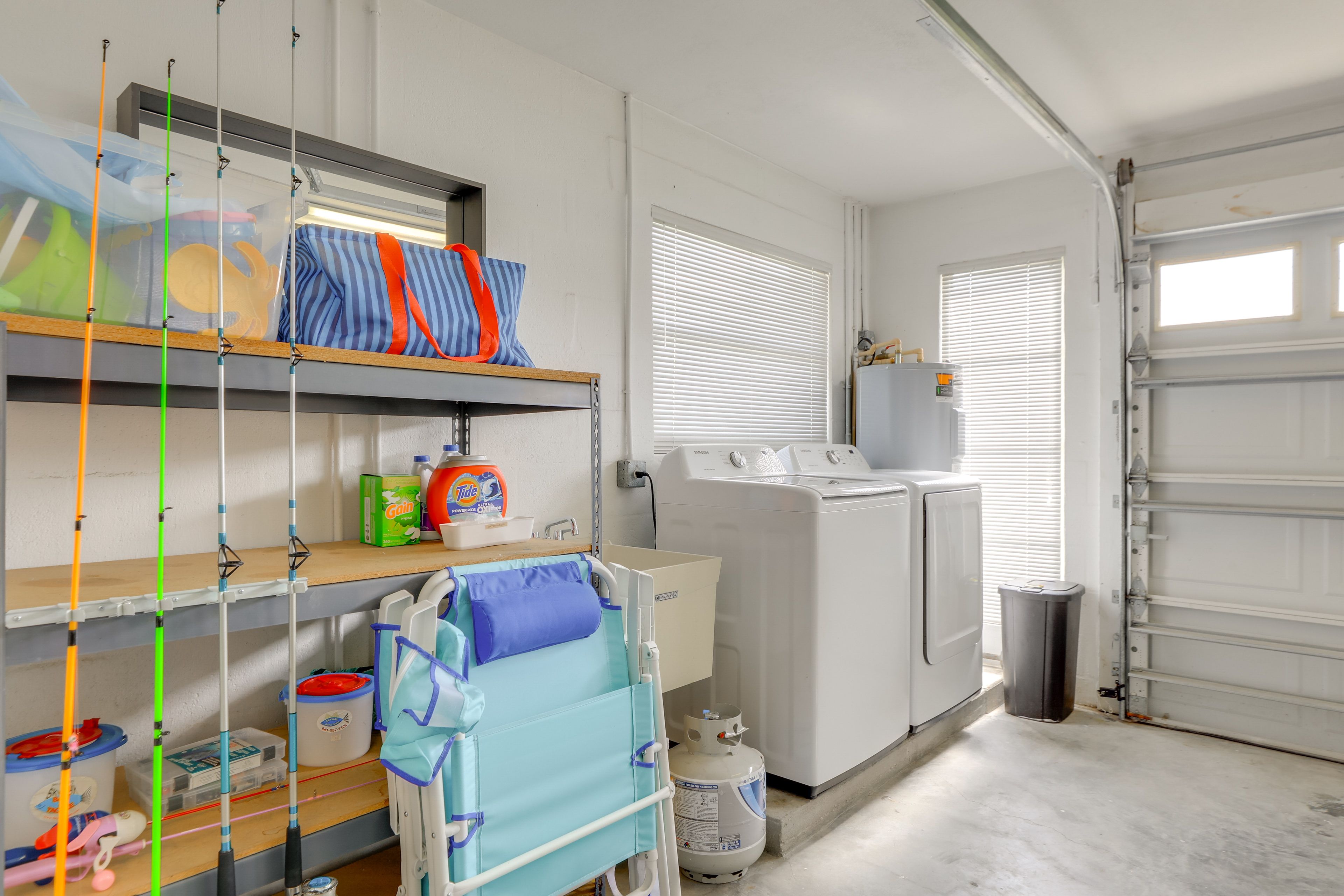 Laundry Area | Garage | Washer & Dryer