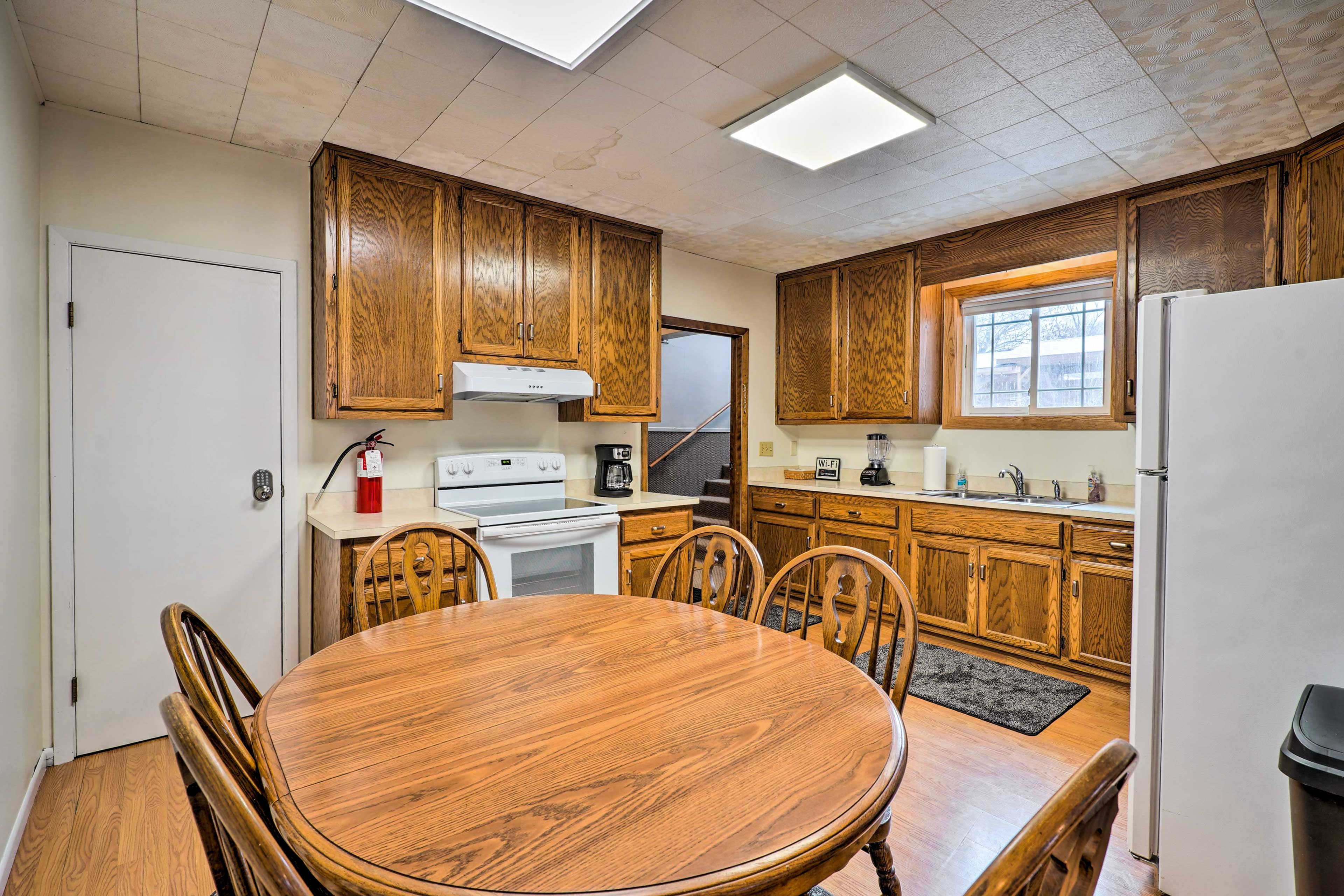 Kitchen | Electric Stovetop | Crockpot | Drip Coffee Maker