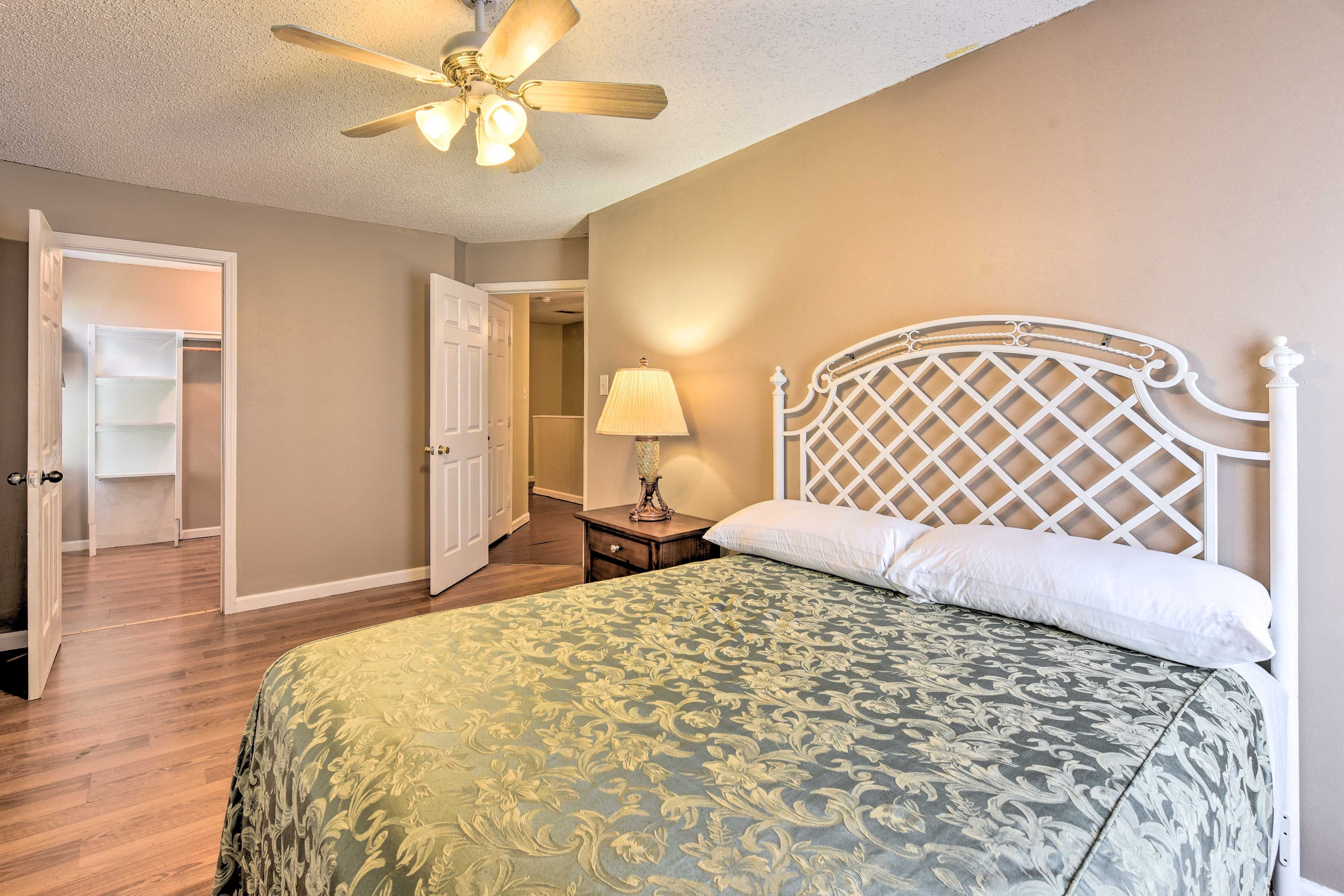 Bedroom 1 | Queen Bed | Linens Provided | 2nd Floor