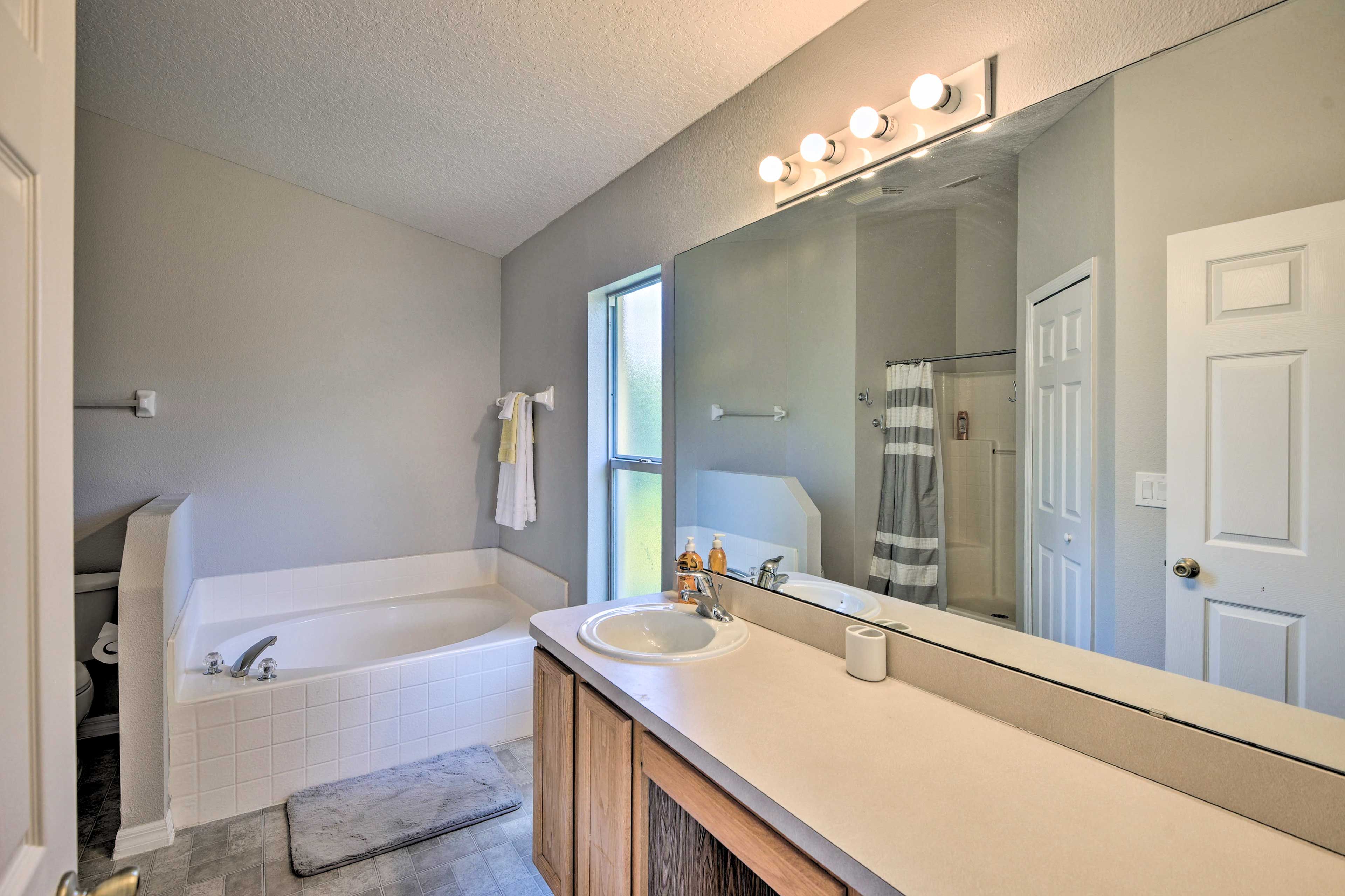 En-Suite Bathroom | Makeup Remover | Towels Provided