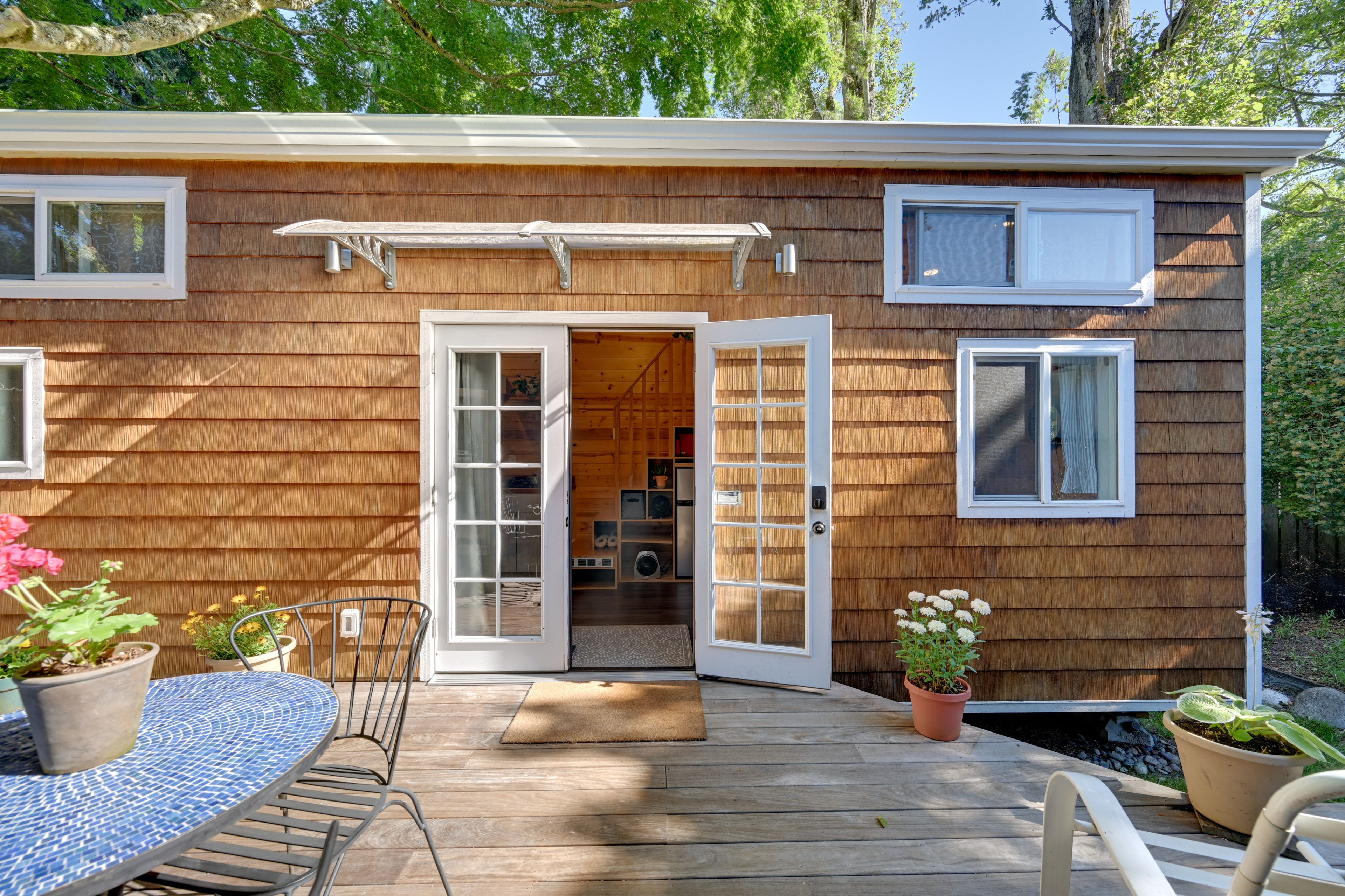 Lynnwood Vacation Rental | Studio | 1BA | 234 Sq Ft | Stairs Required