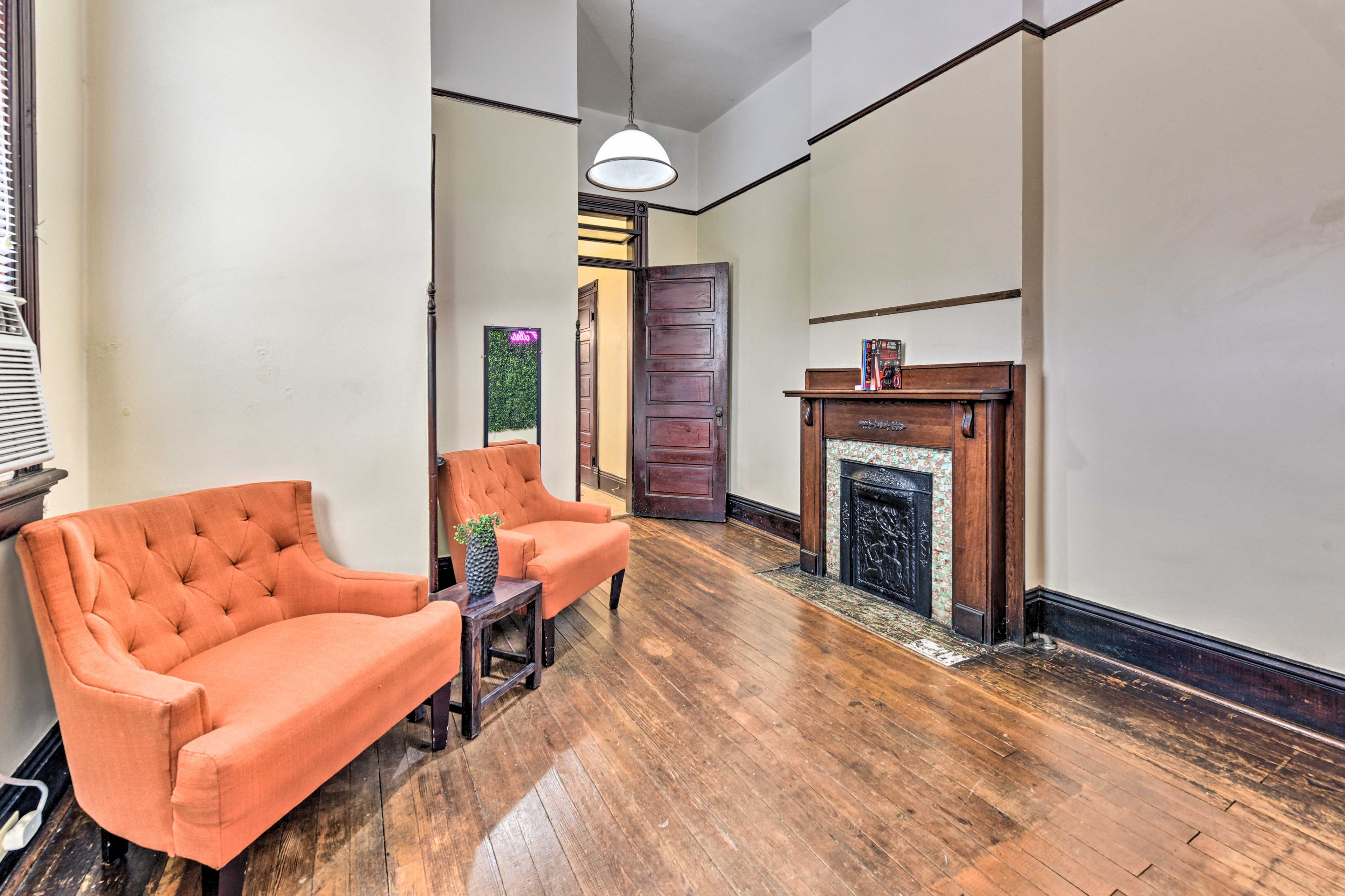 Sitting Room | Photo Backdrop