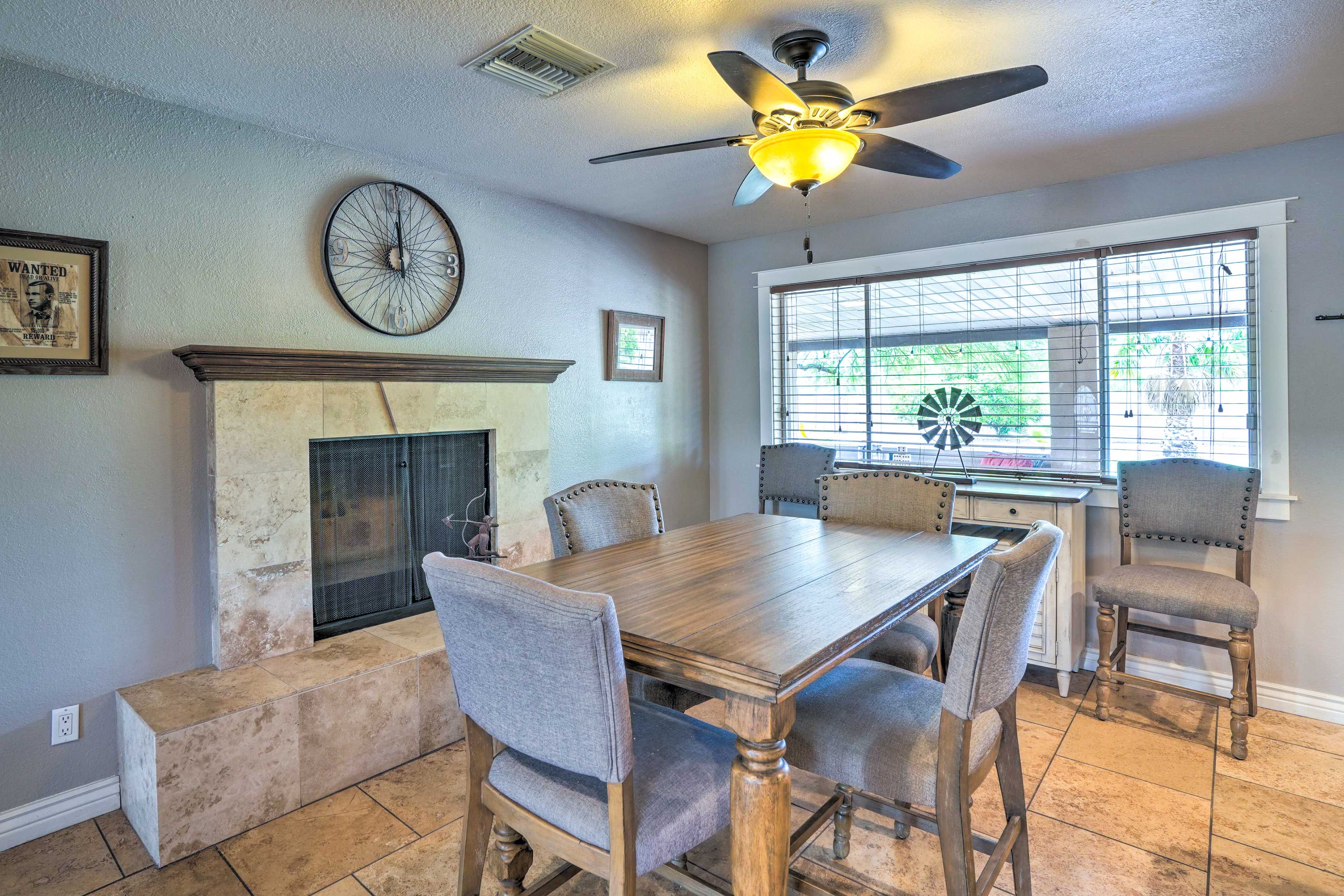Dining Area | Dishware & Flatware