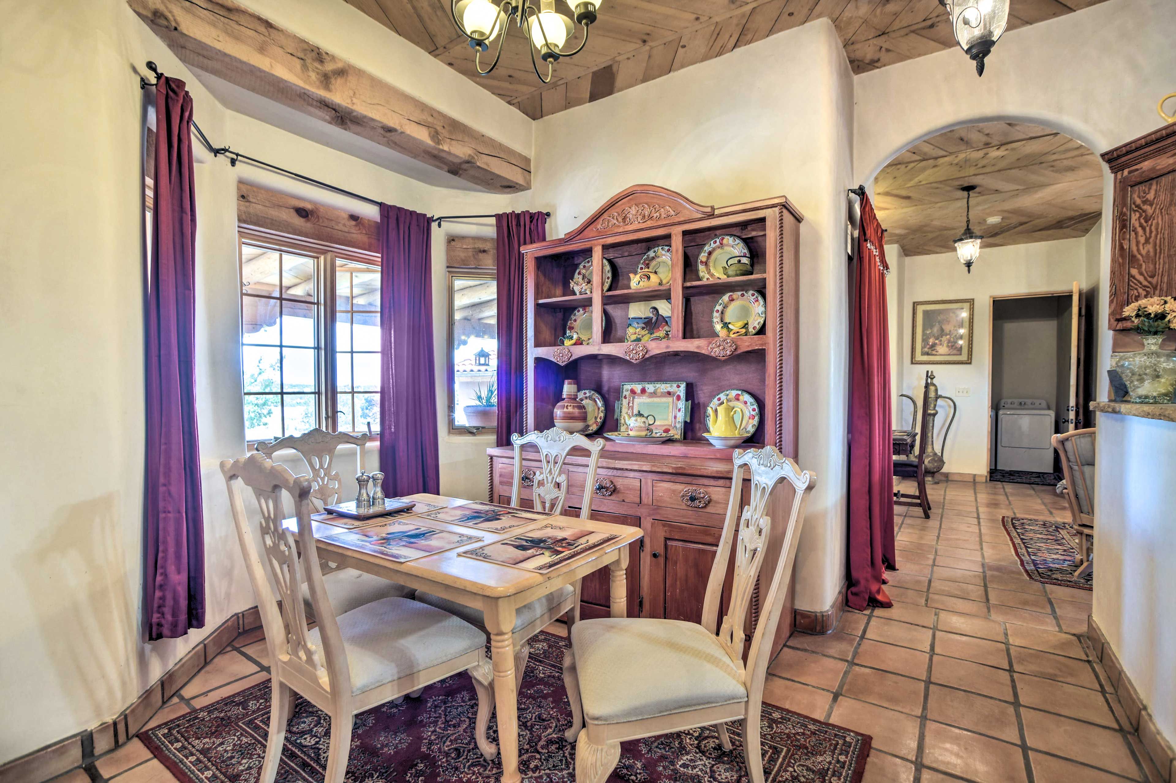 Dining Area | Dishware Provided