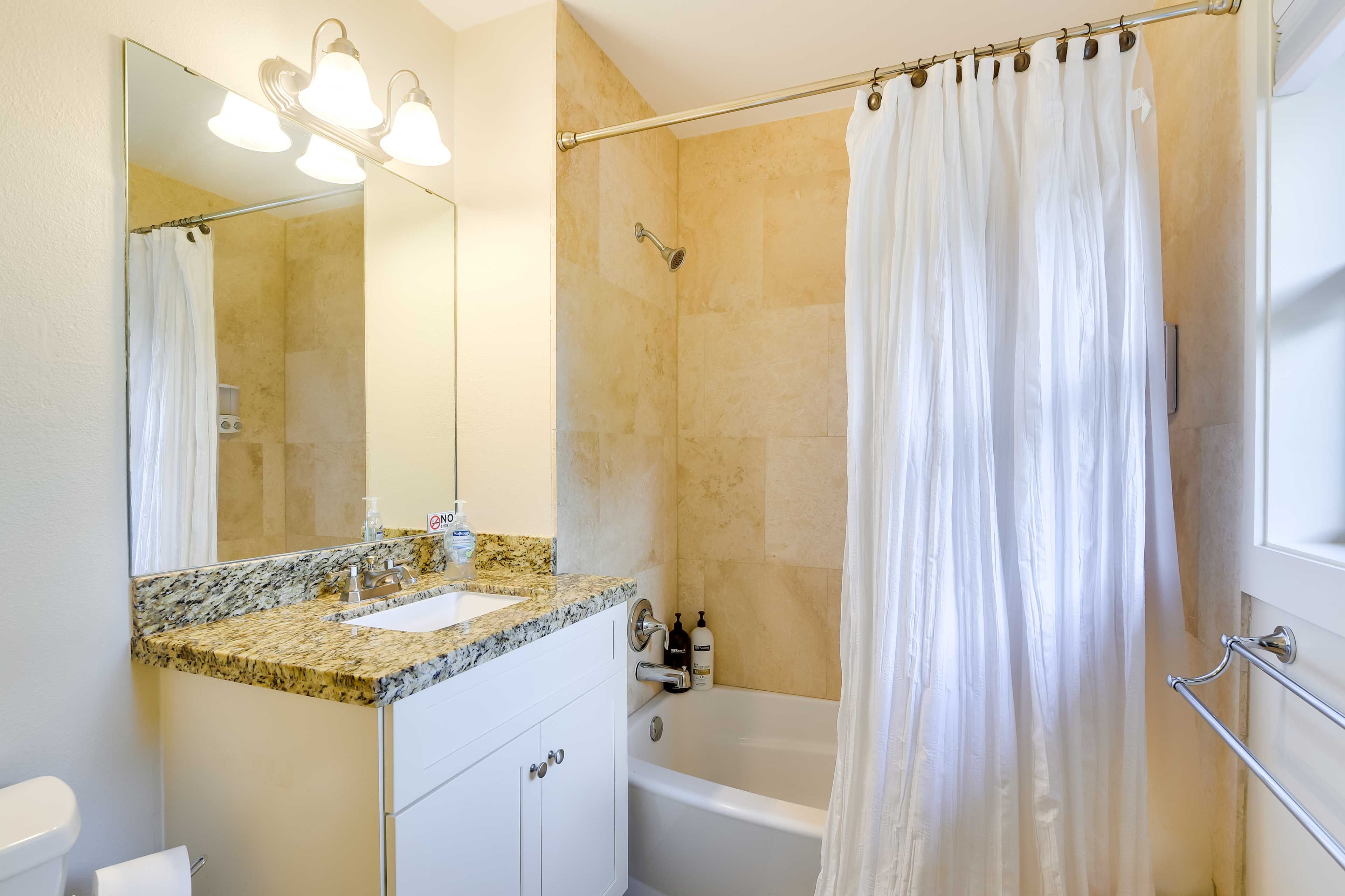 En-Suite Bathroom