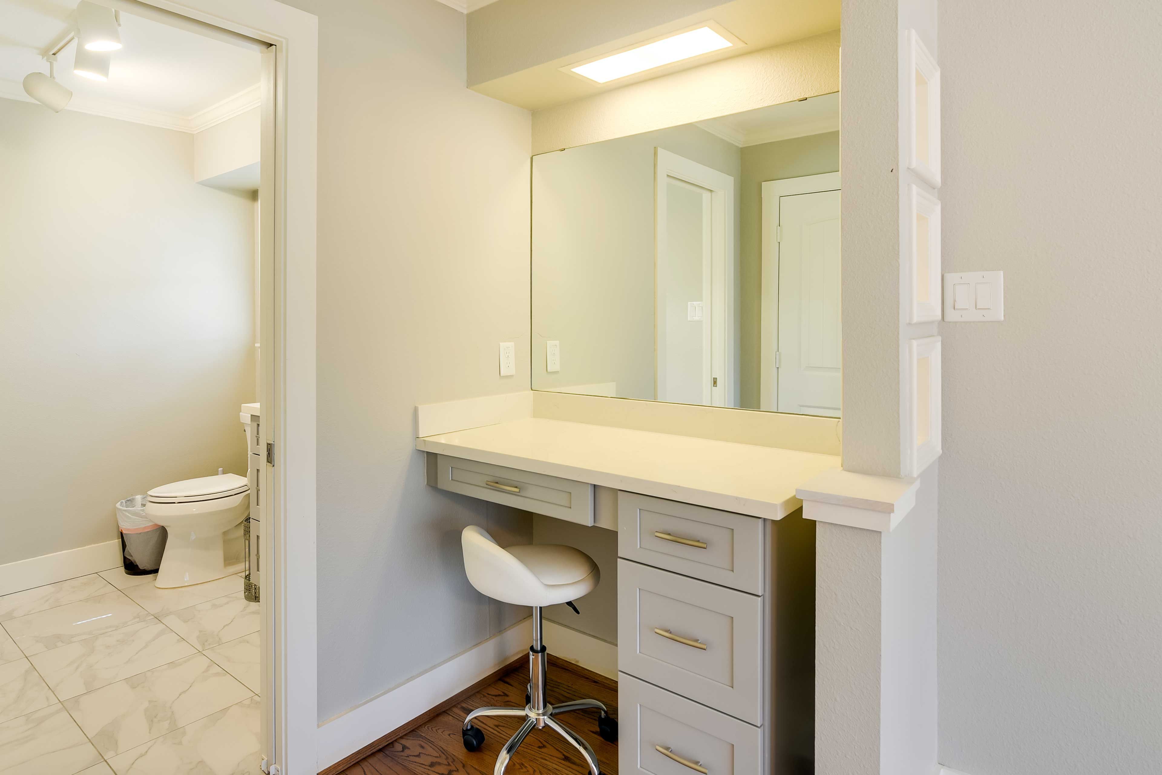 En-Suite Bathroom