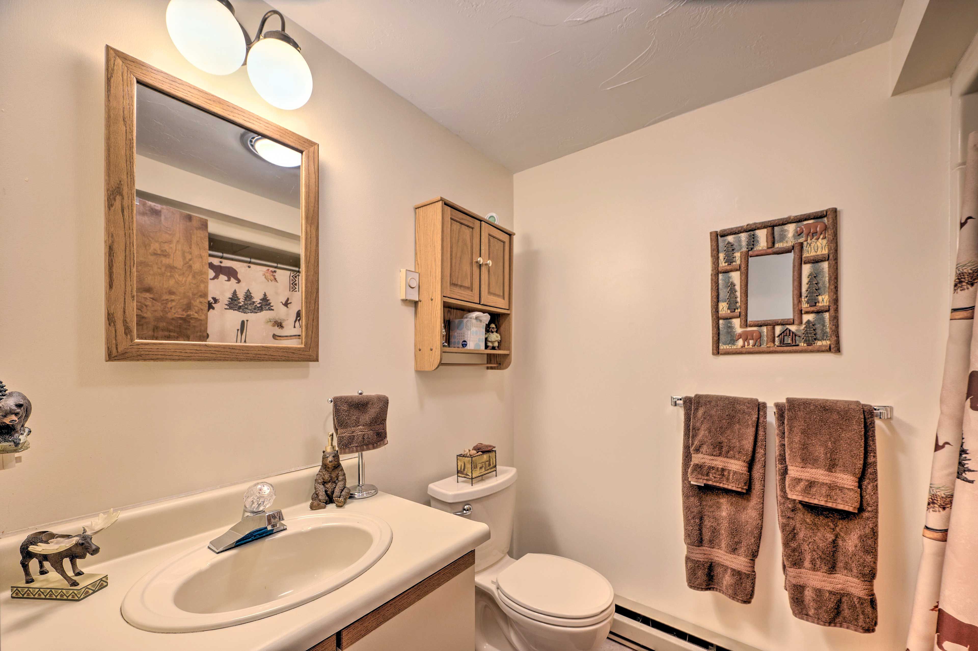 Full Bathroom
