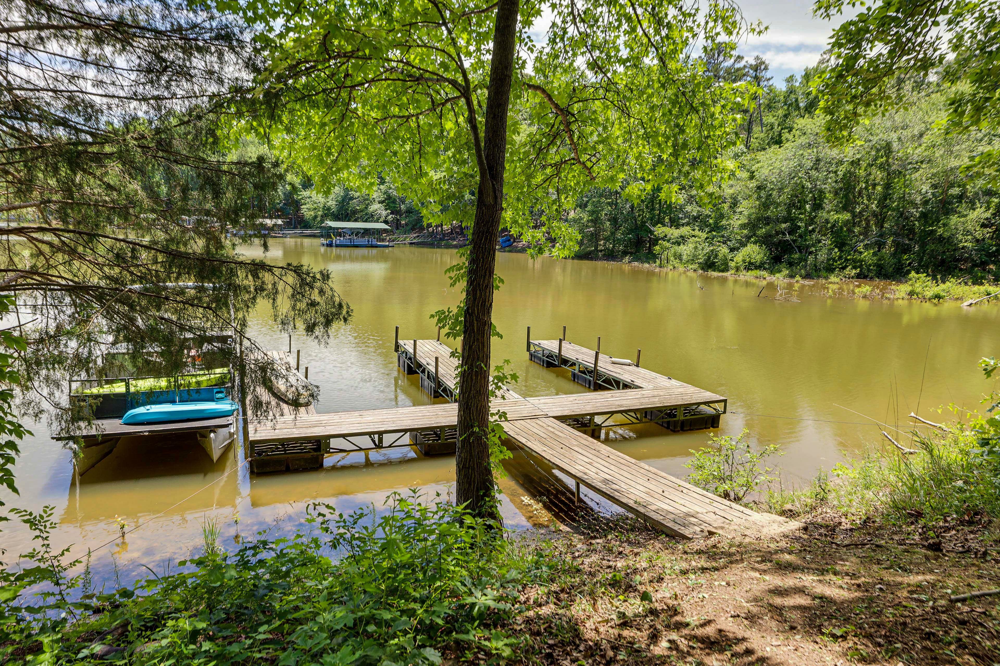 Lake Hartwell On-Site | Boat Slips & Marinas Nearby
