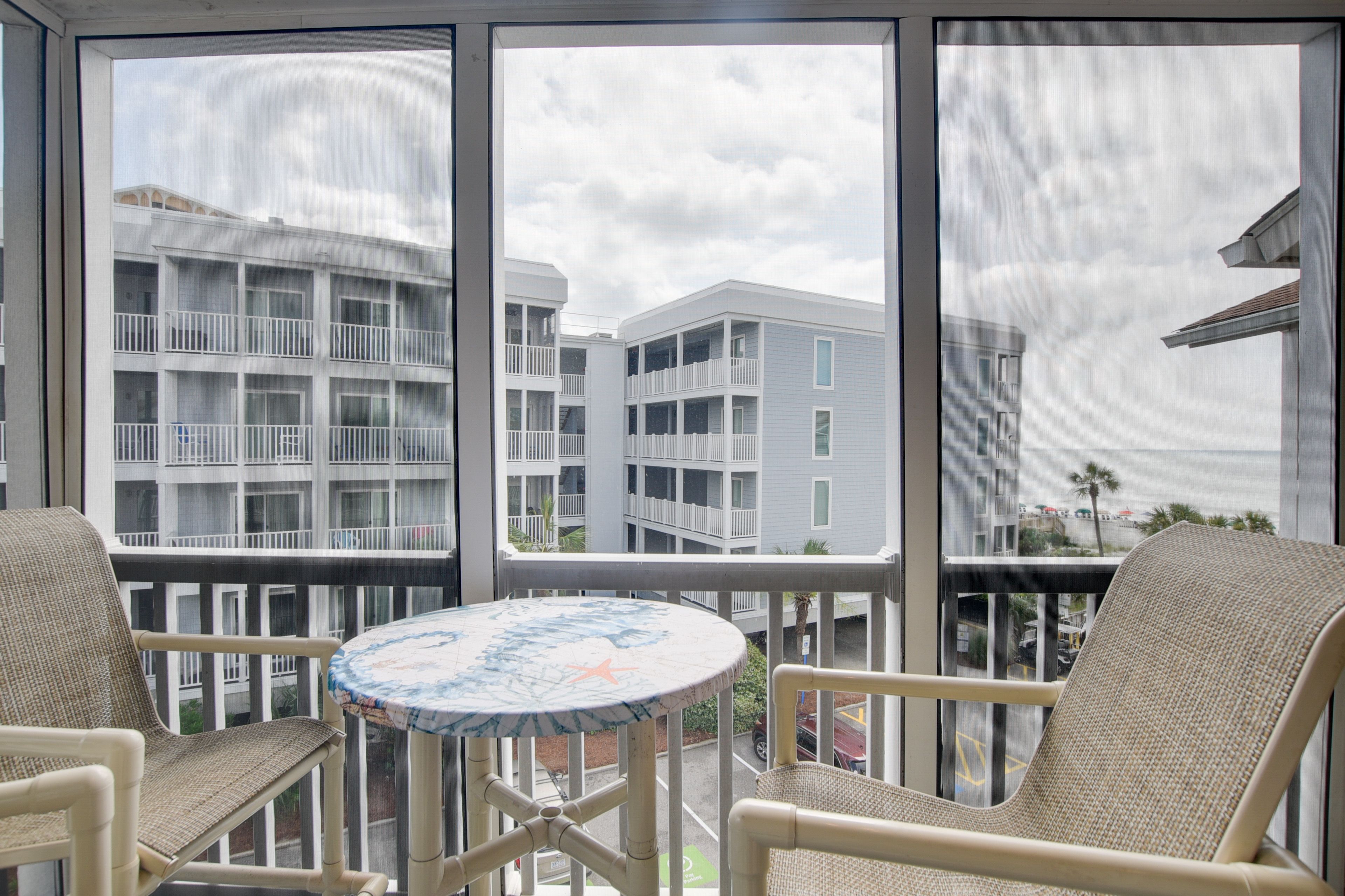 Myrtle Beach Vacation Rental | 3BR | 2.5BA | 1,248 Sq Ft | Step-Free Access