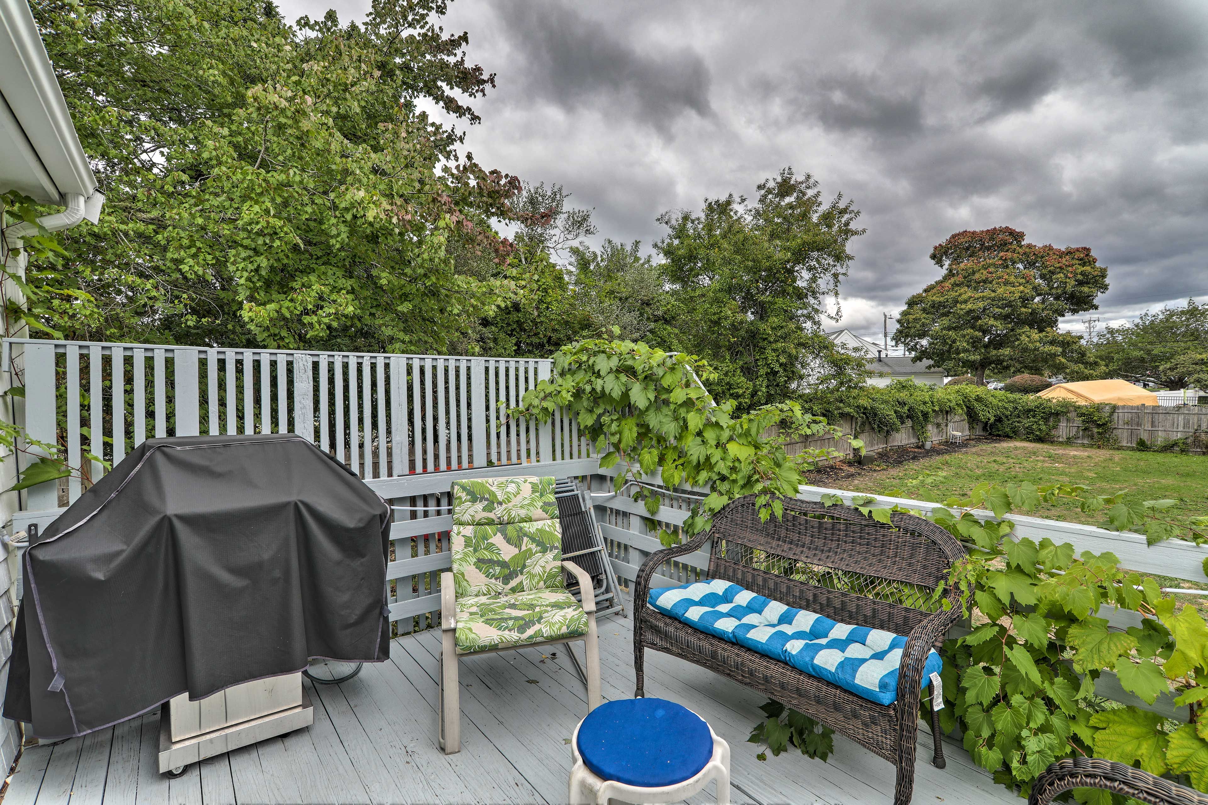 Deck | Gas Grill