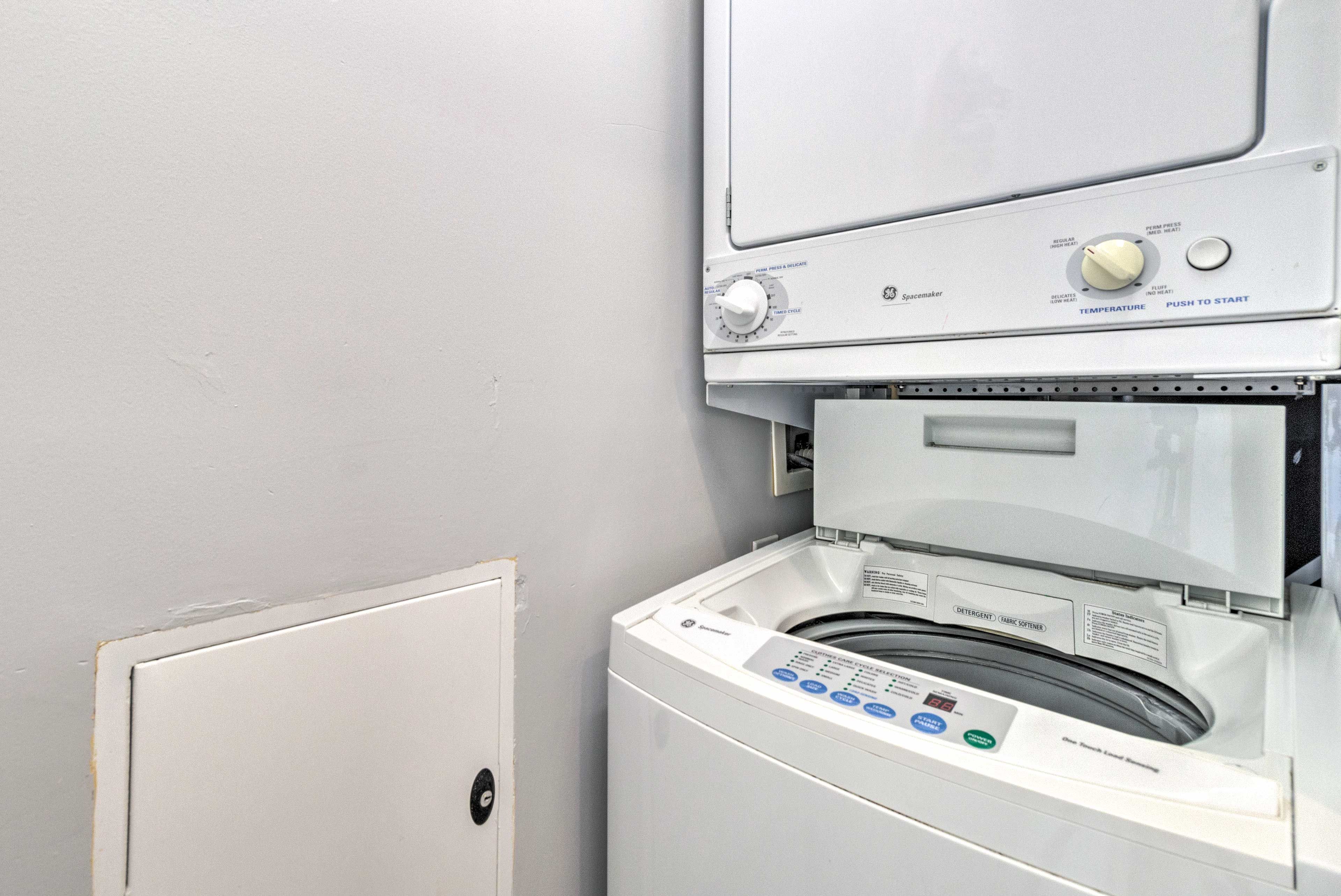 Laundry | Detergent Provided