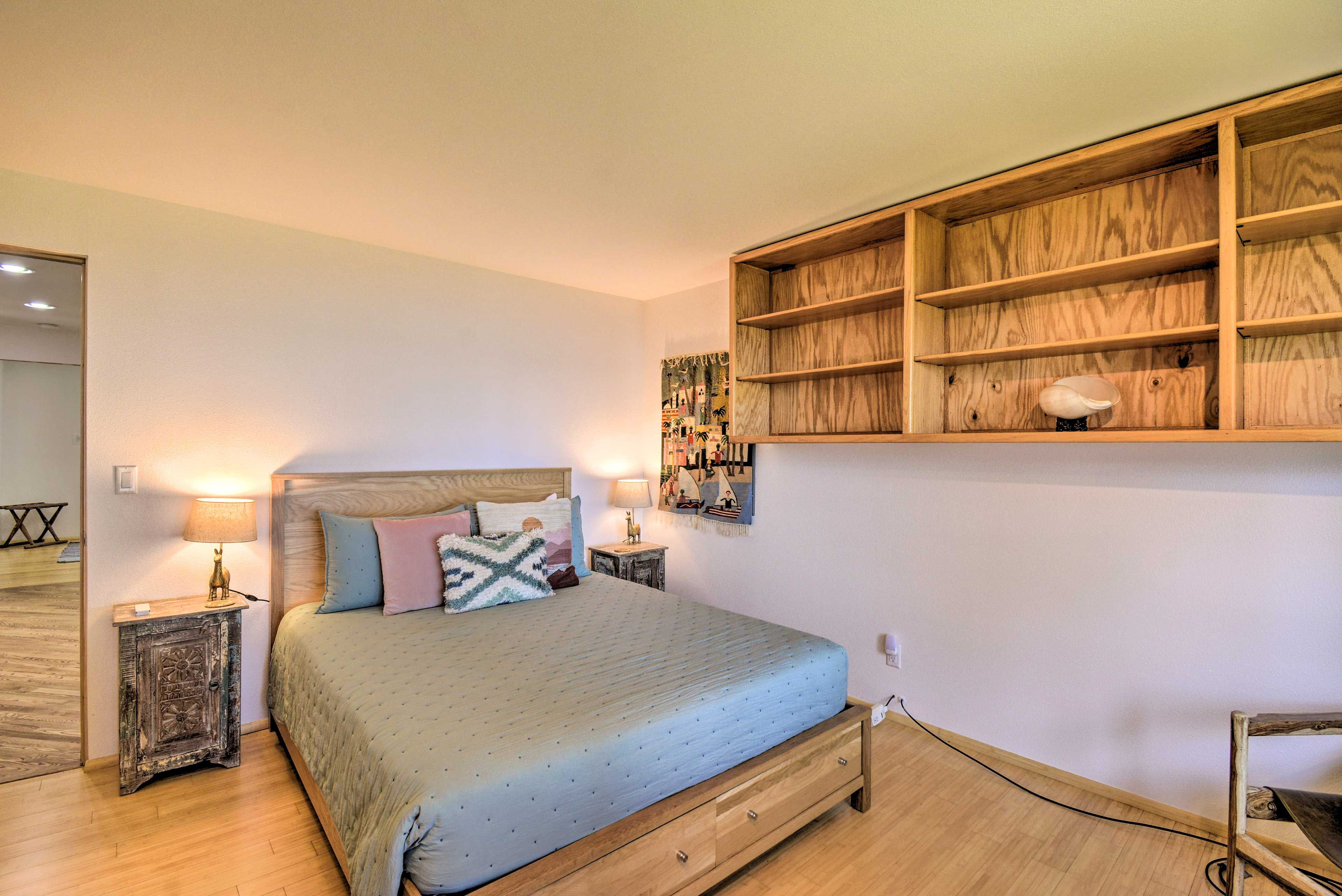 Bedroom 3 | Queen Bed