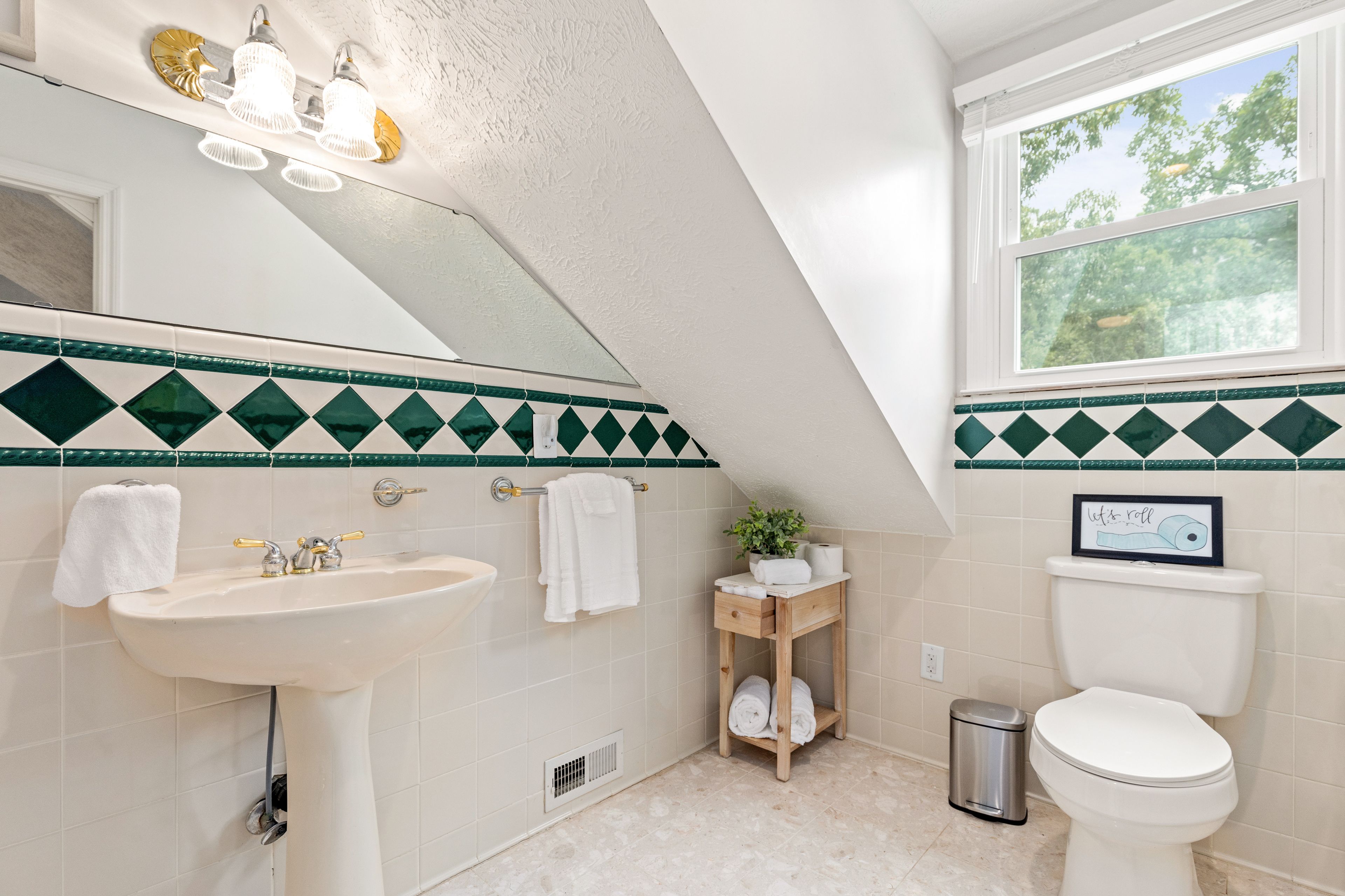 Bathroom | Towels Provided | Complimentary Toiletries