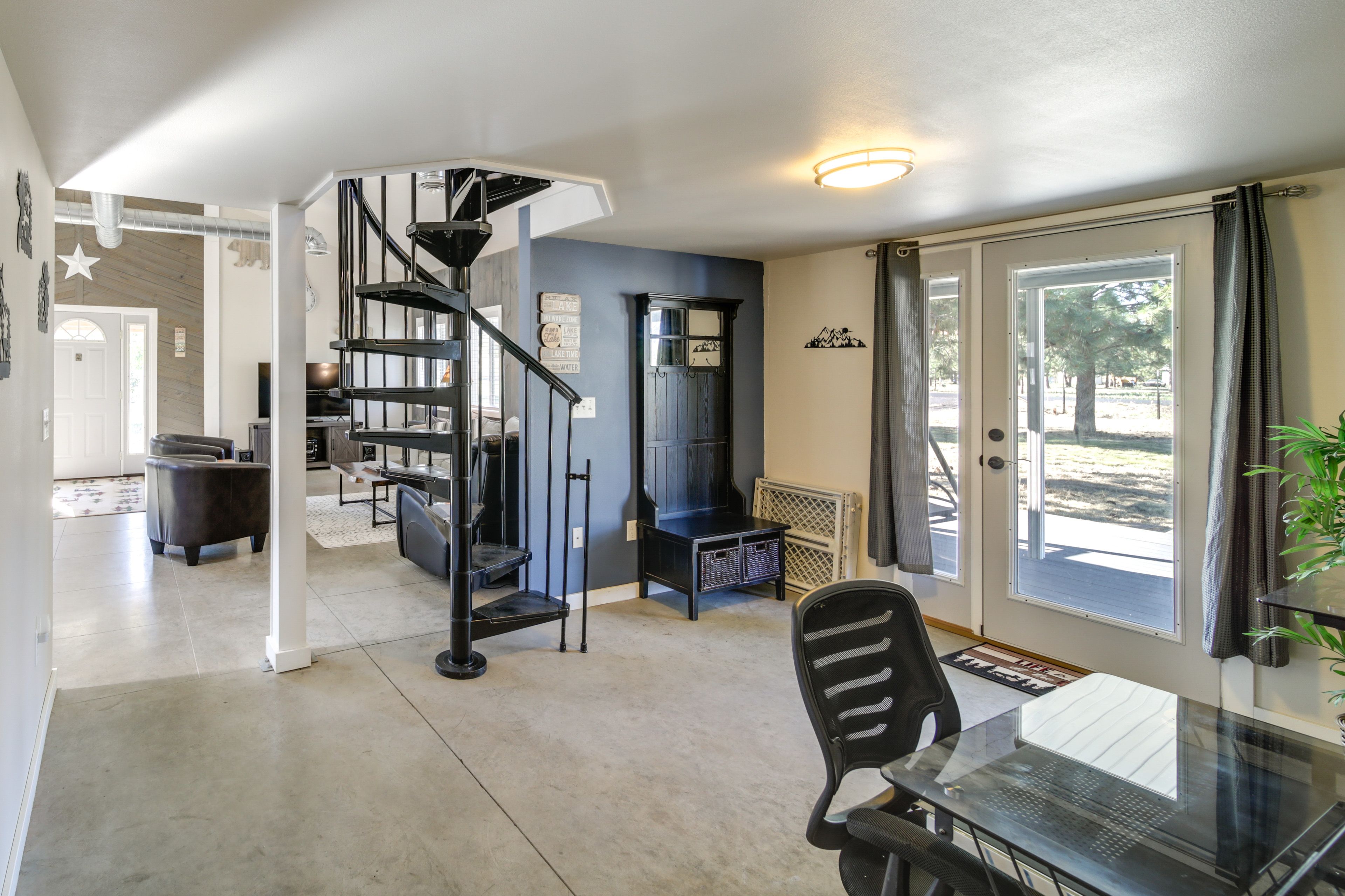 Living Area | Remote Workspace | Free WiFi