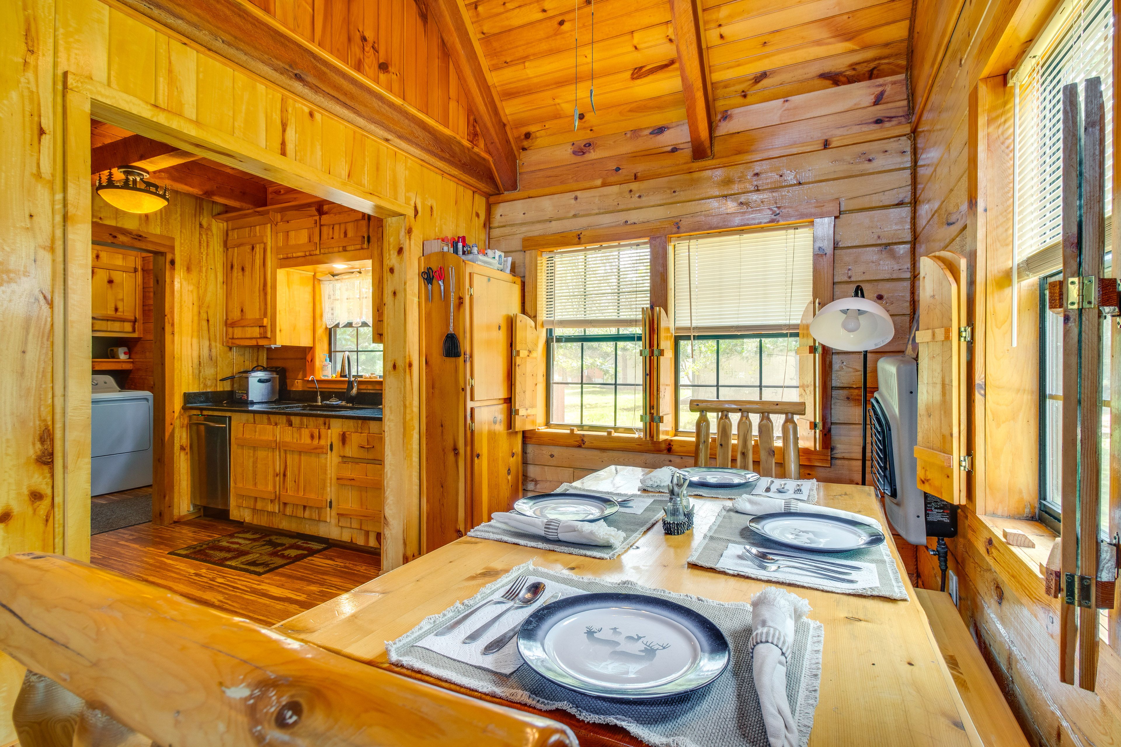Dining Room | Dishware & Flatware Provided