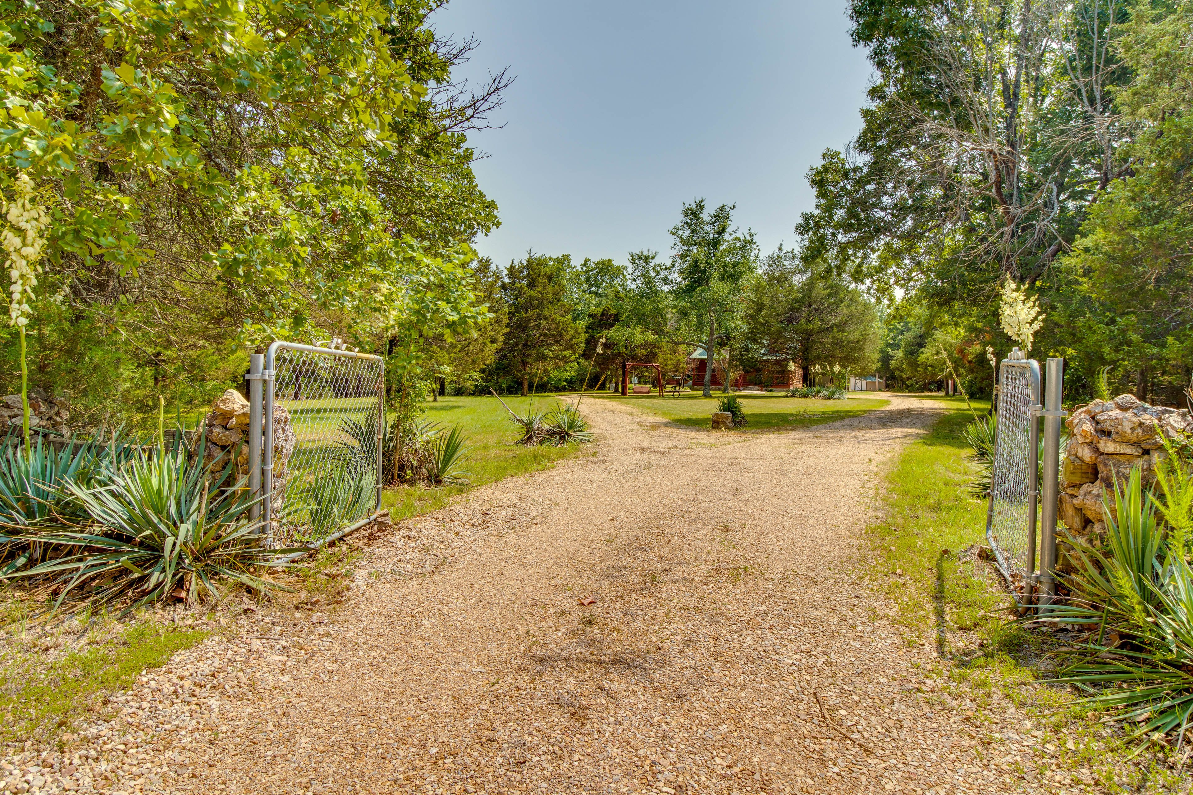Driveway Entrance
