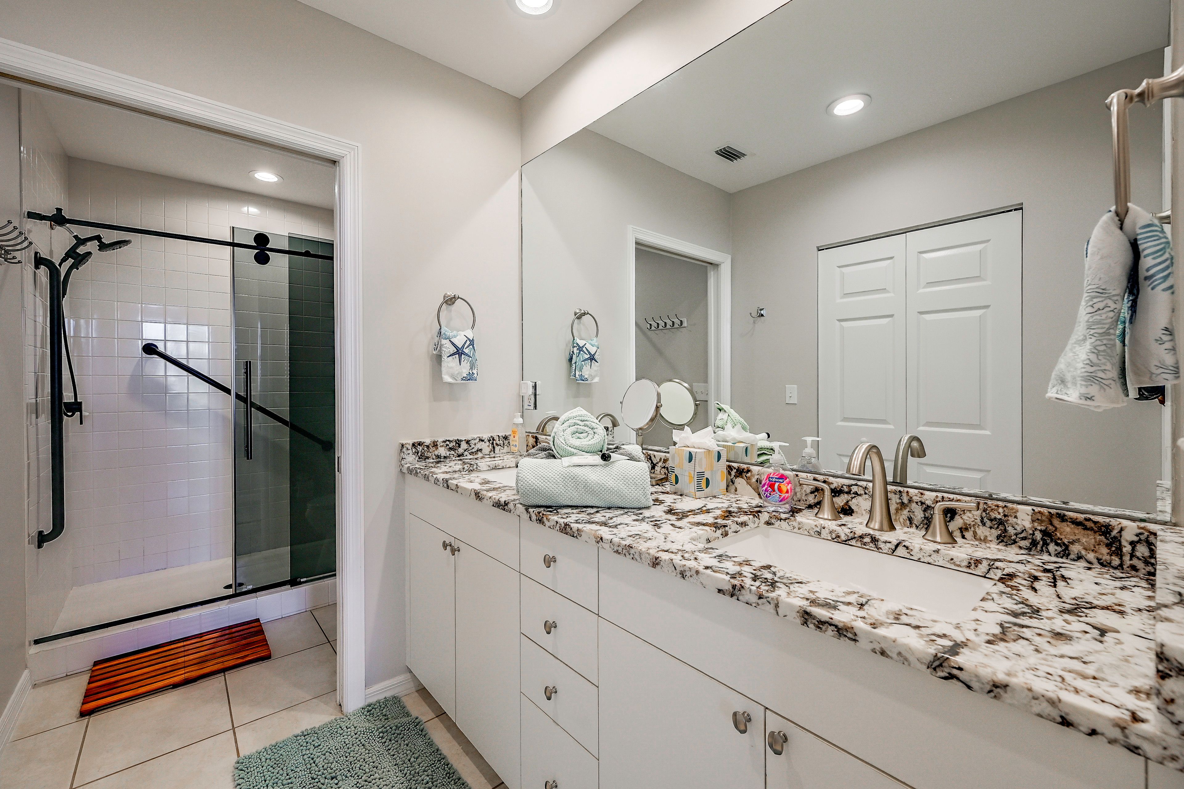 En-Suite Bath
