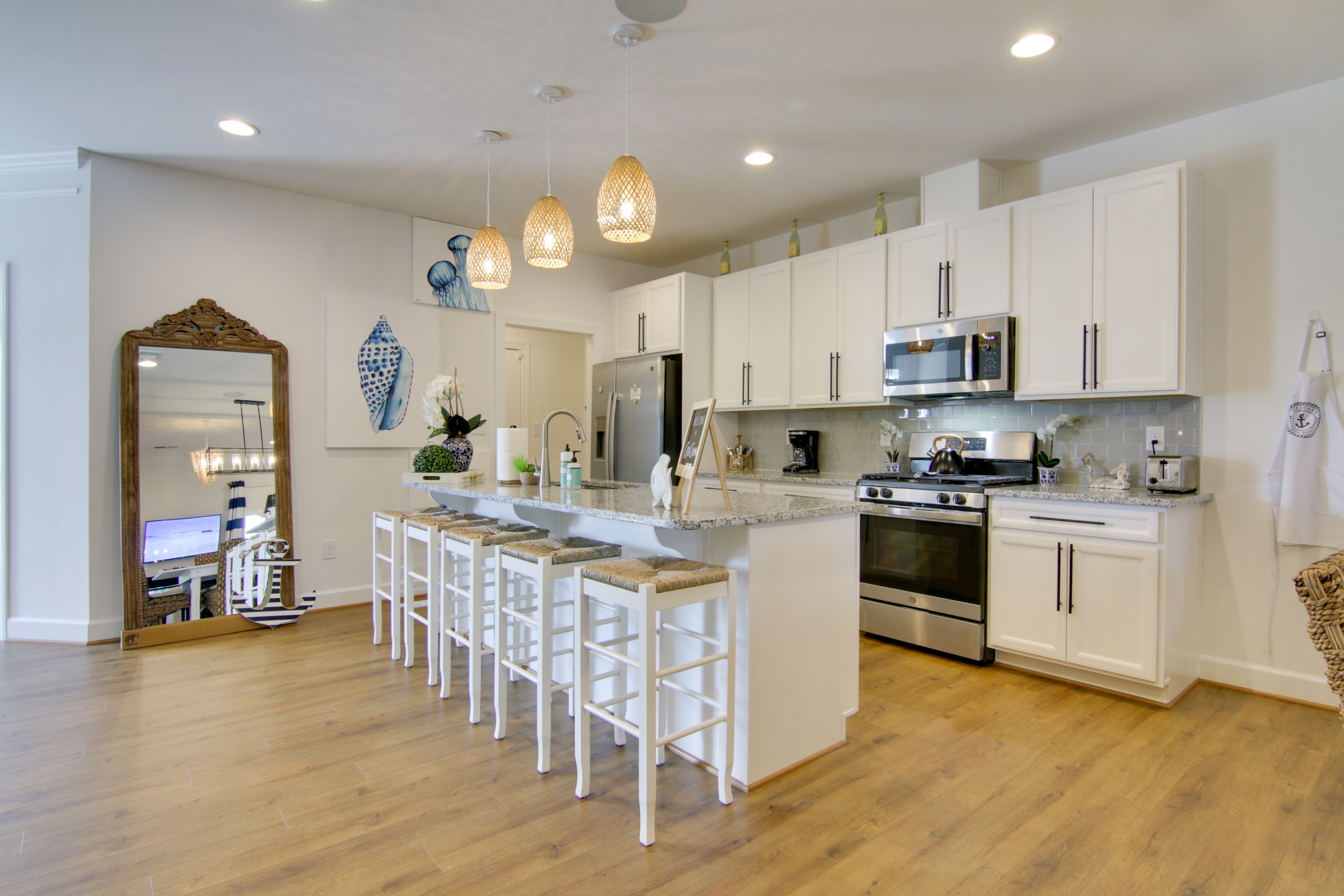 Kitchen | Coffee Maker | Spices | Toaster | Hot Water Pot