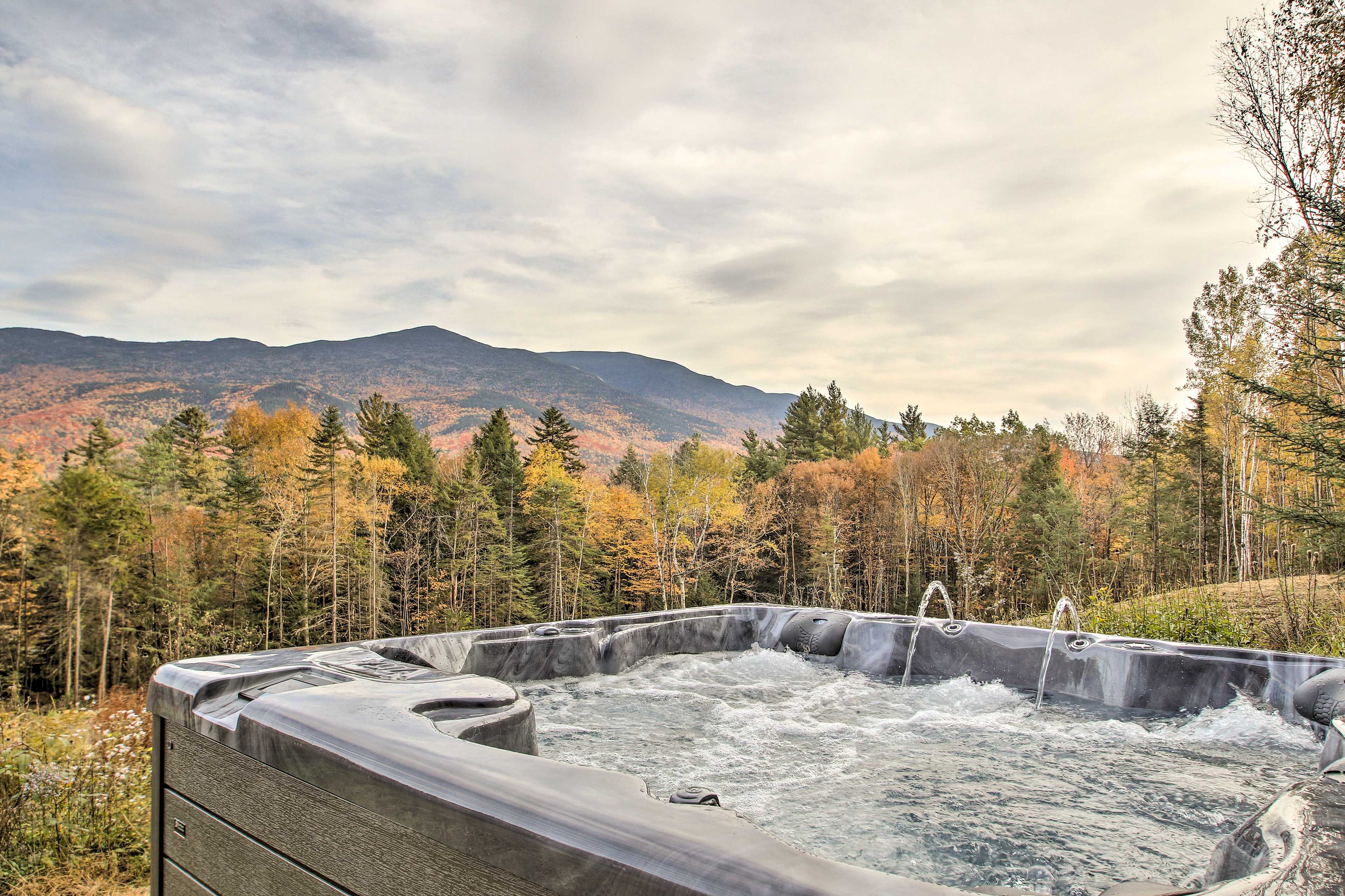 Easton Vacation Rental | 4BR | 3.5BA | 3,000 Sq Ft | 3 Exterior Steps Required