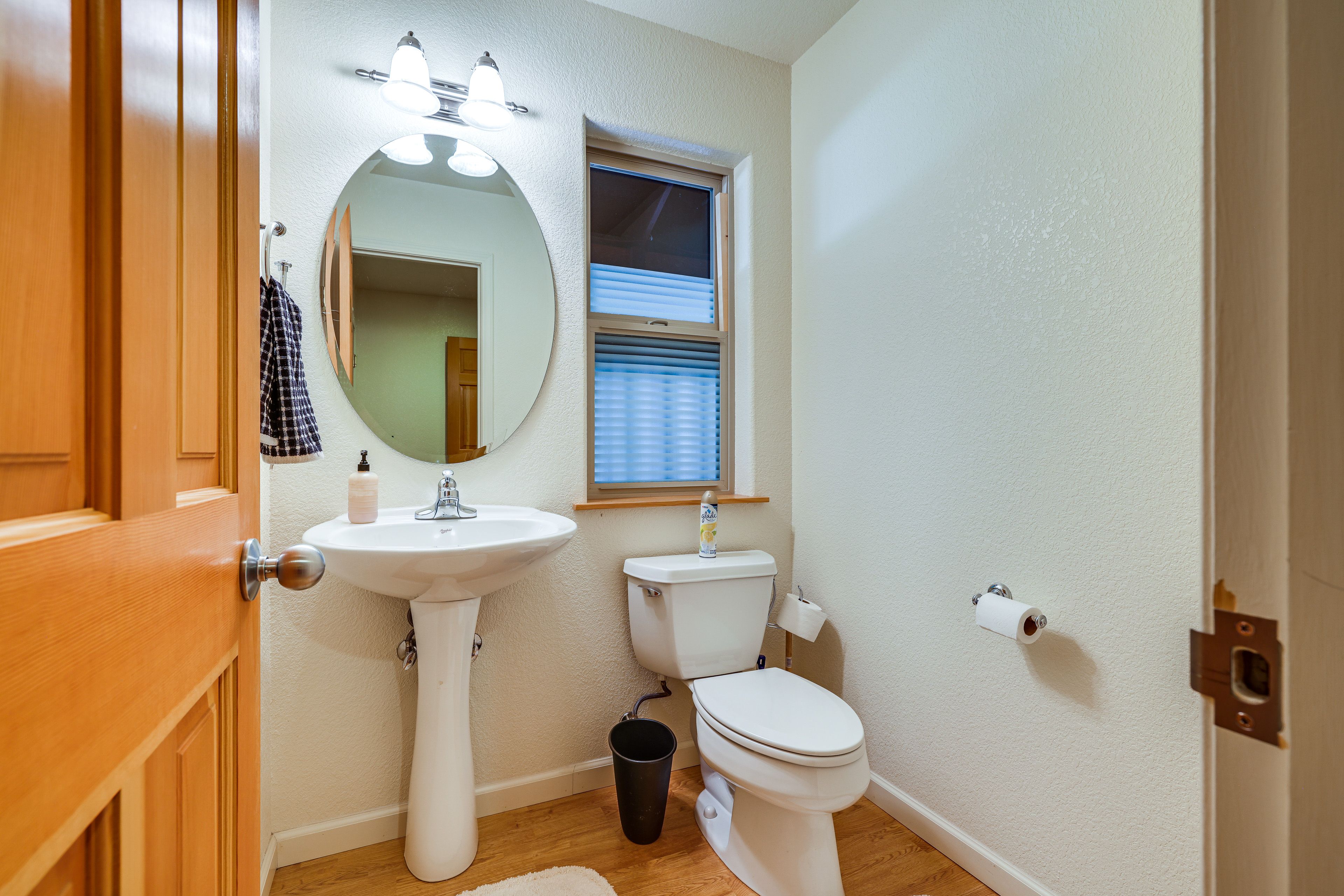 Half Bathroom | 1st Floor