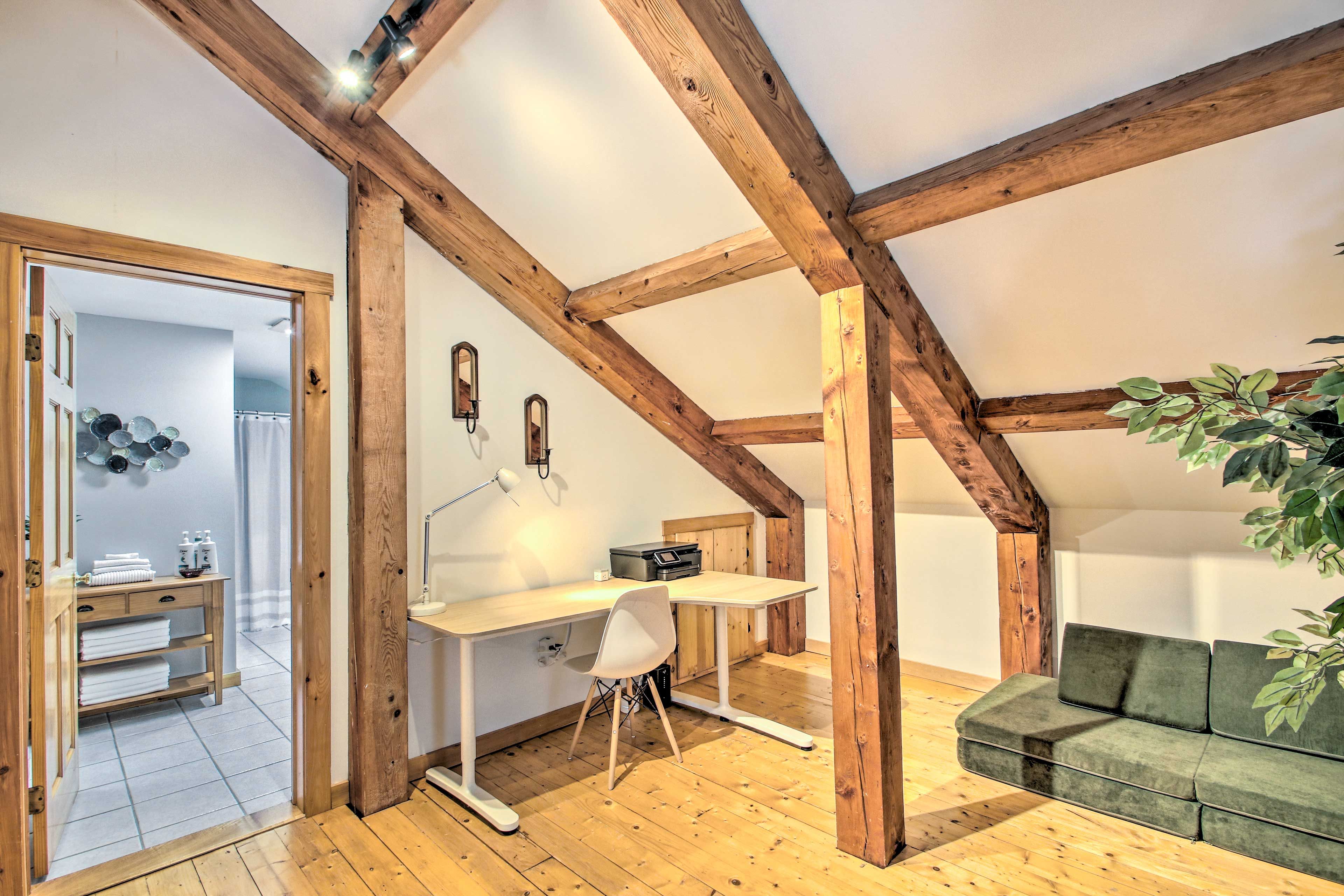 2nd-Floor Access | Laptop Workspace