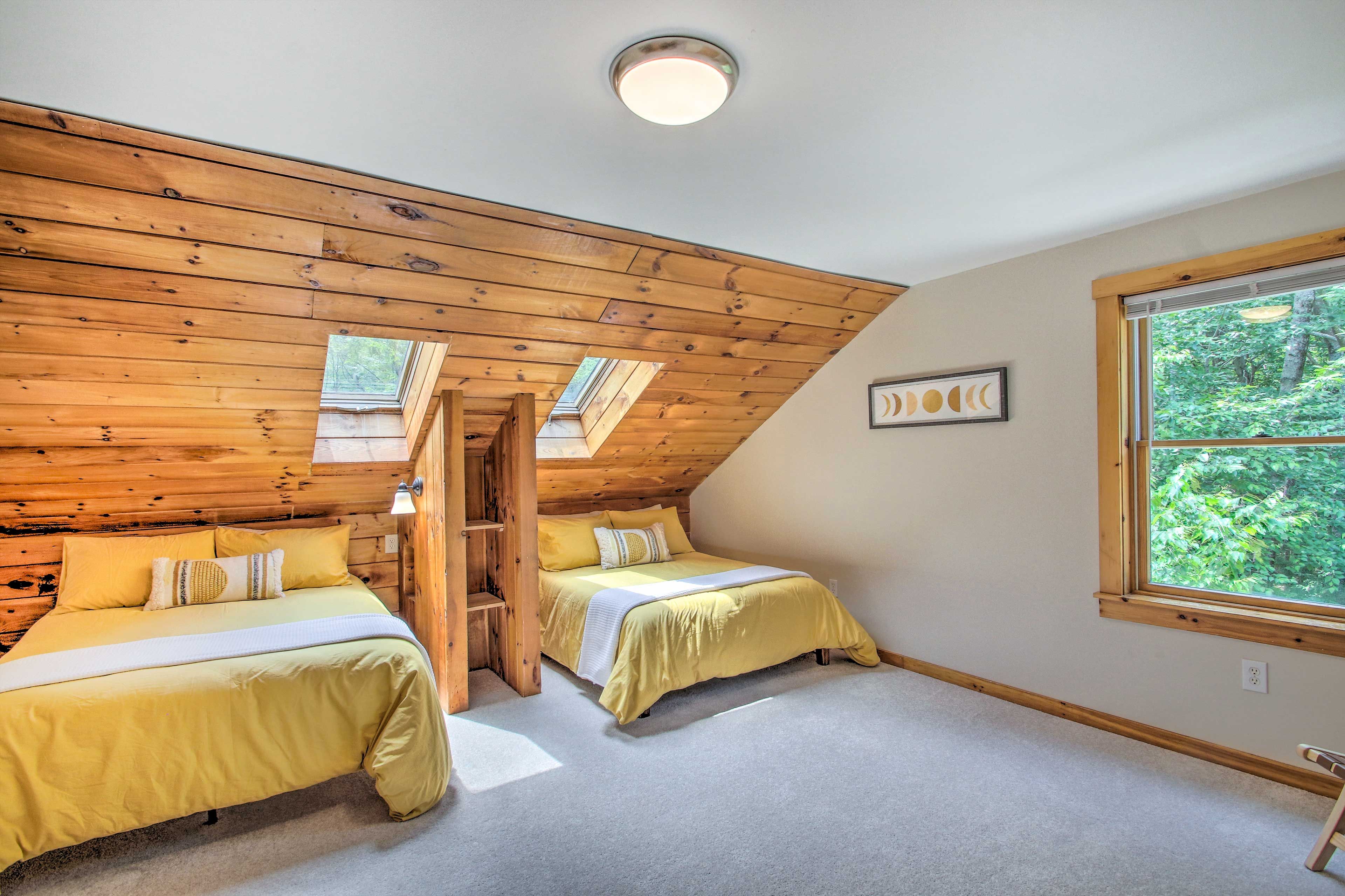 Bedroom 4 | 2 Full Beds | 2nd Floor