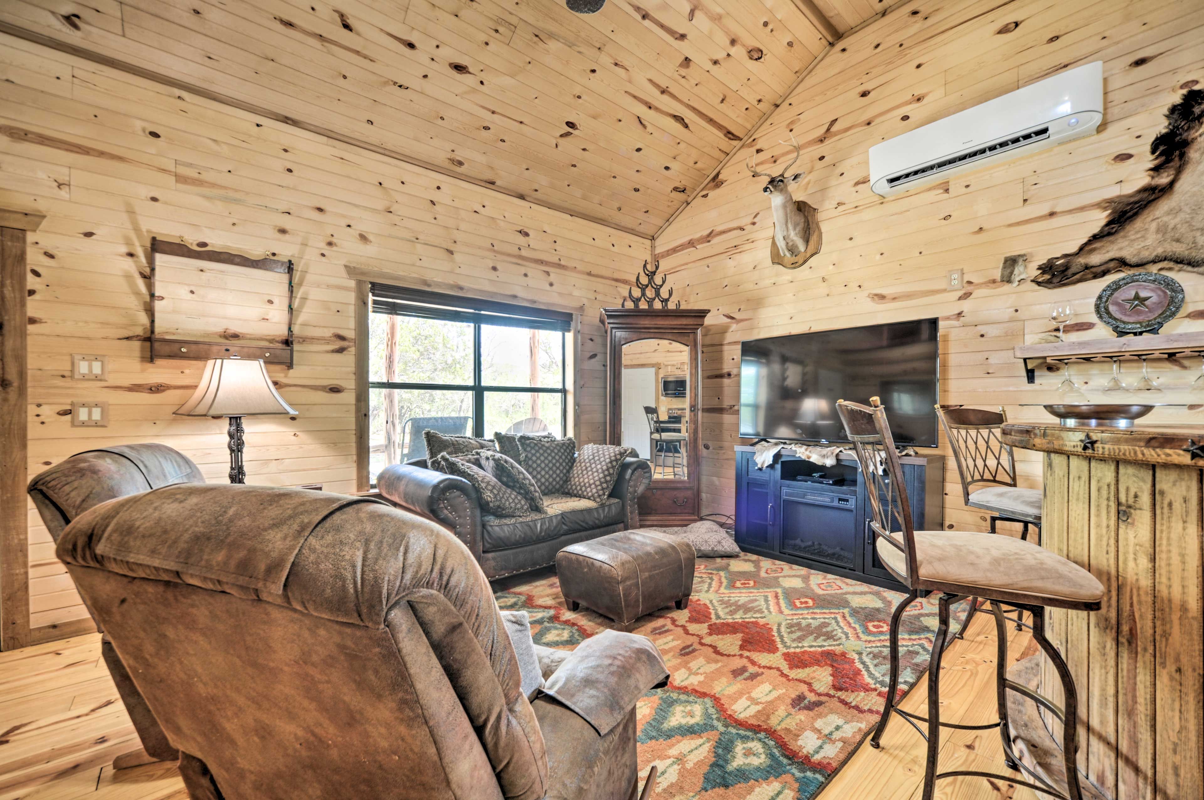 Living Room | Cabin 1 | Cable TV | Mini-Split A/C Units | Free WiFi