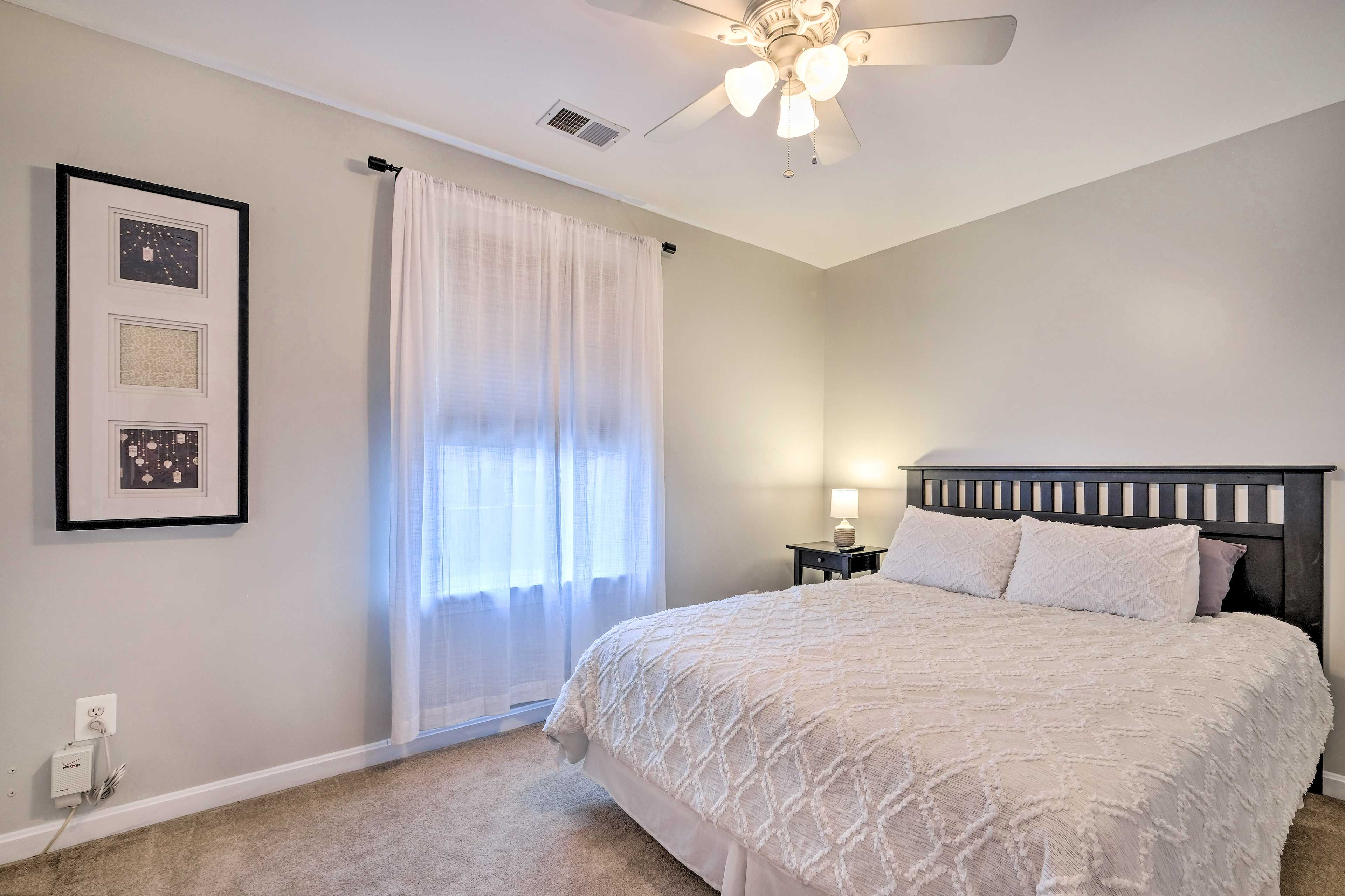 Bedroom 1 | Queen Bed | Linens Provided | Smart TV