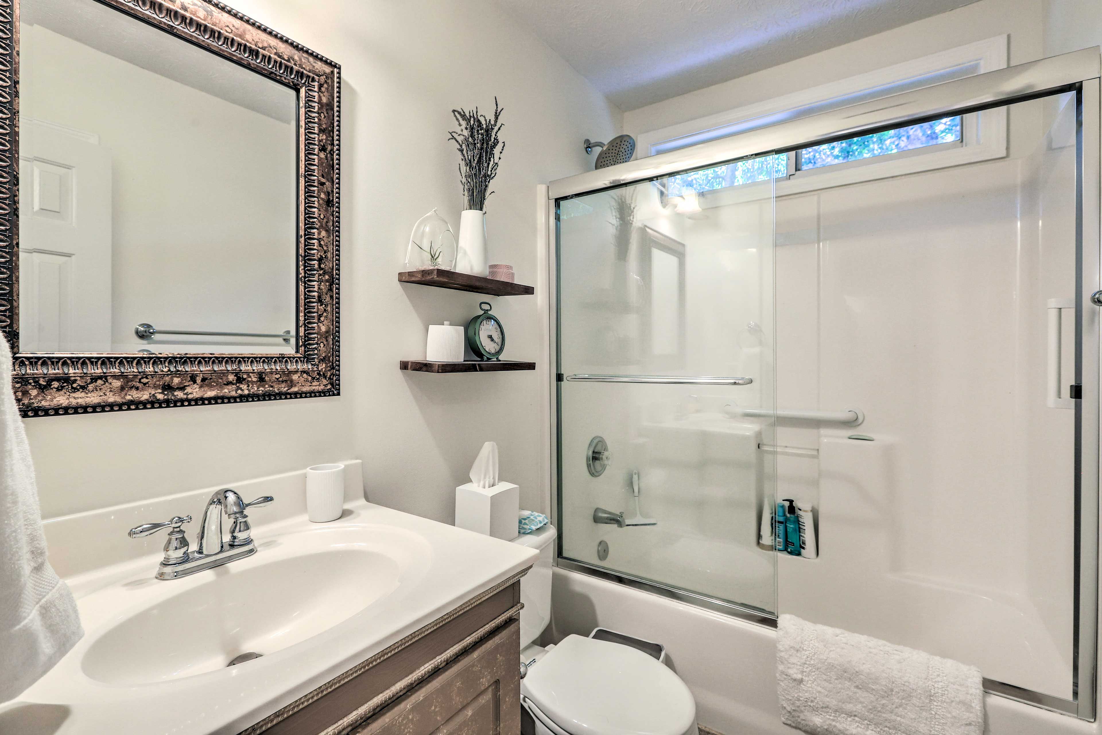 Full Bathroom
