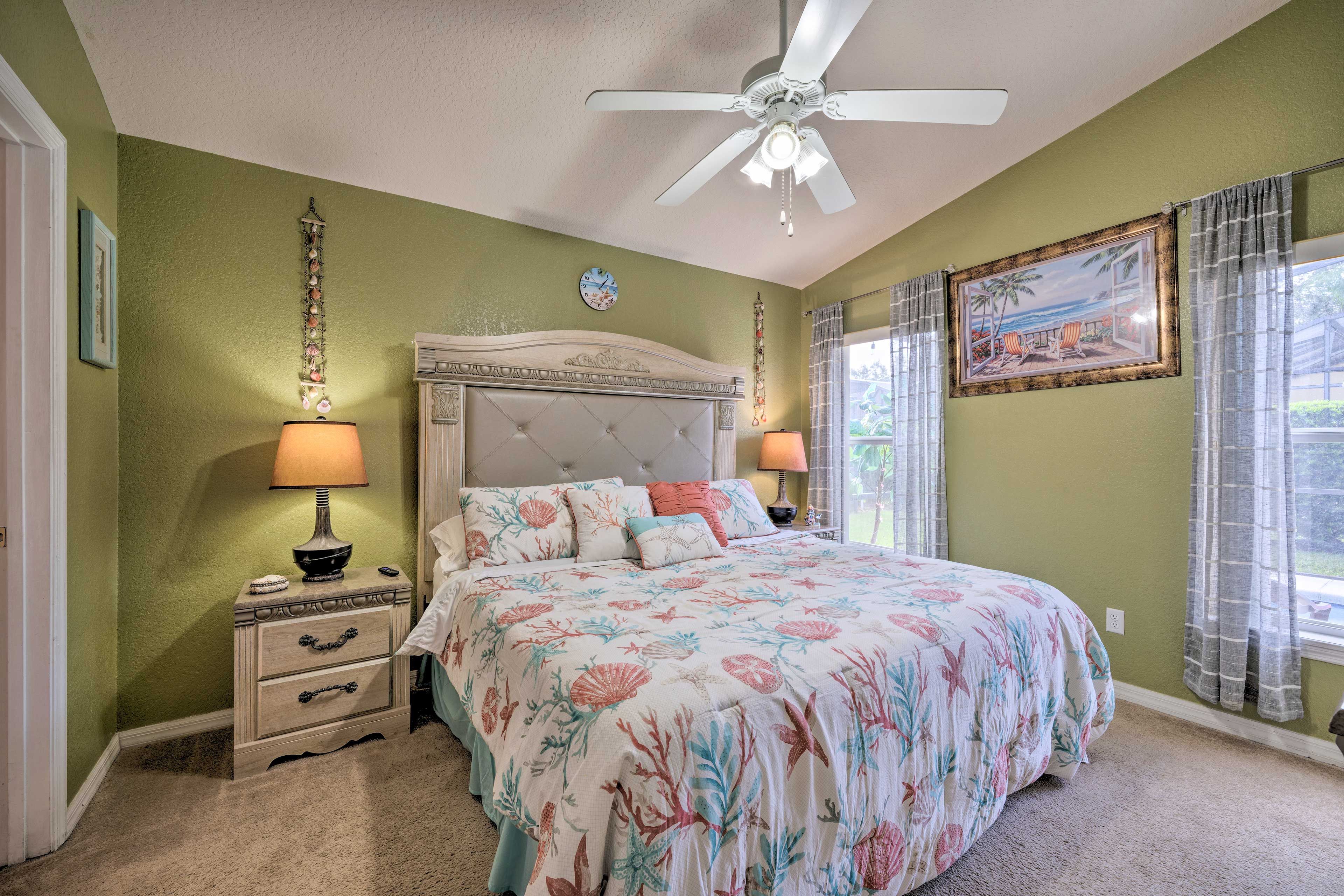 Bedroom 2 | Queen Bed
