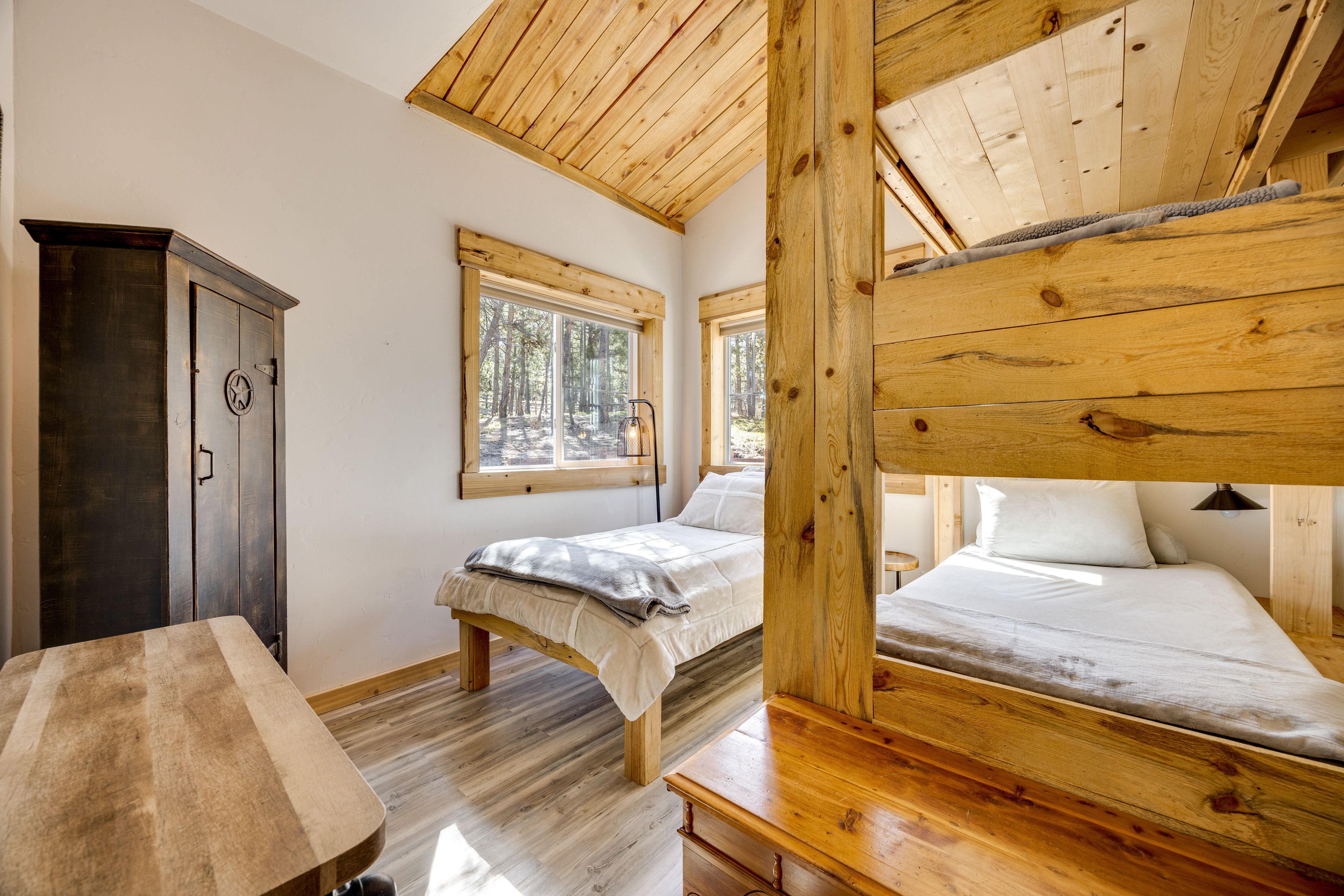 Bedroom 2 | Twin Bed | Twin Bunk Bed (3rd Bunk Off-Limits)