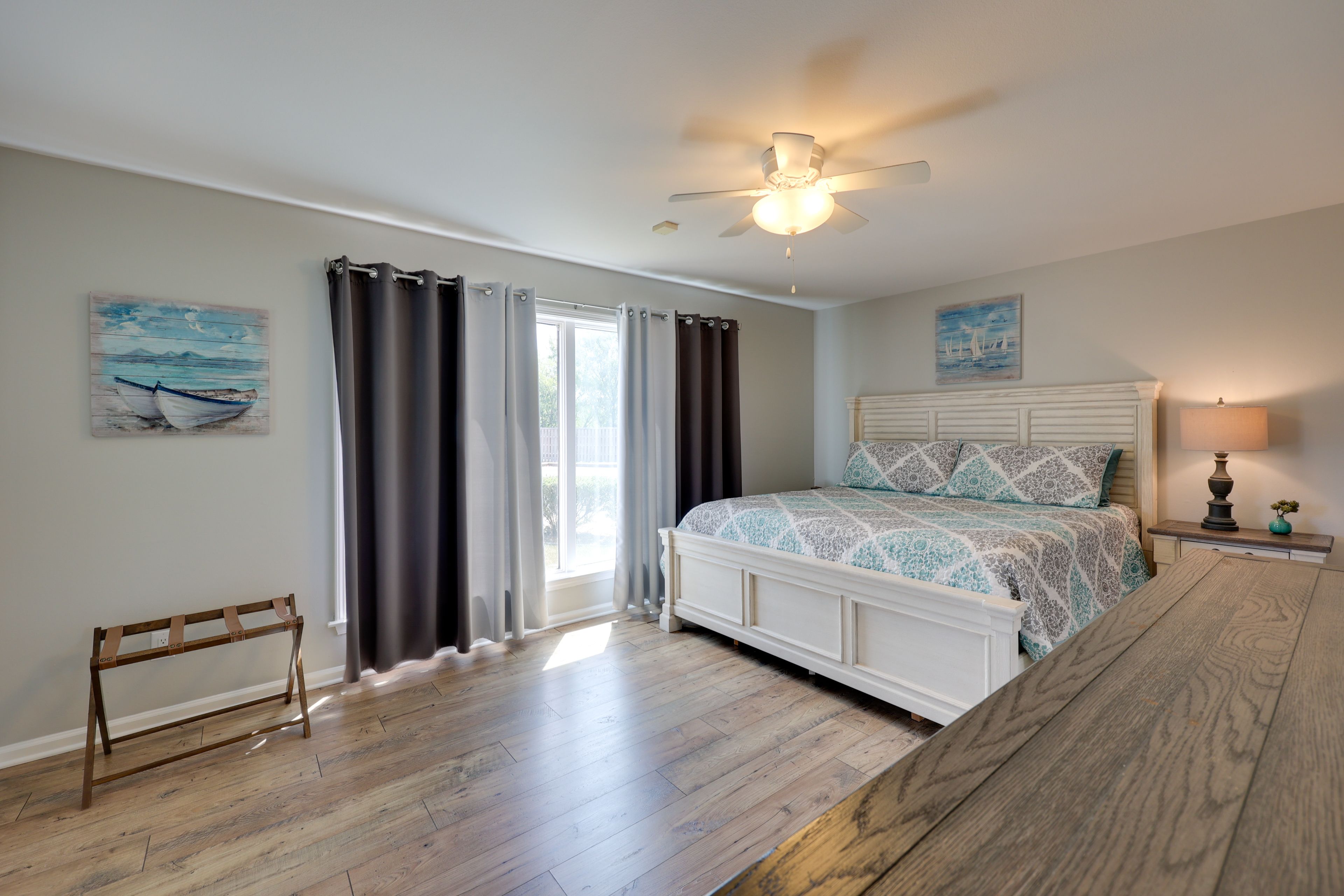 Bedroom 1 | King Bed | En-Suite Bathroom