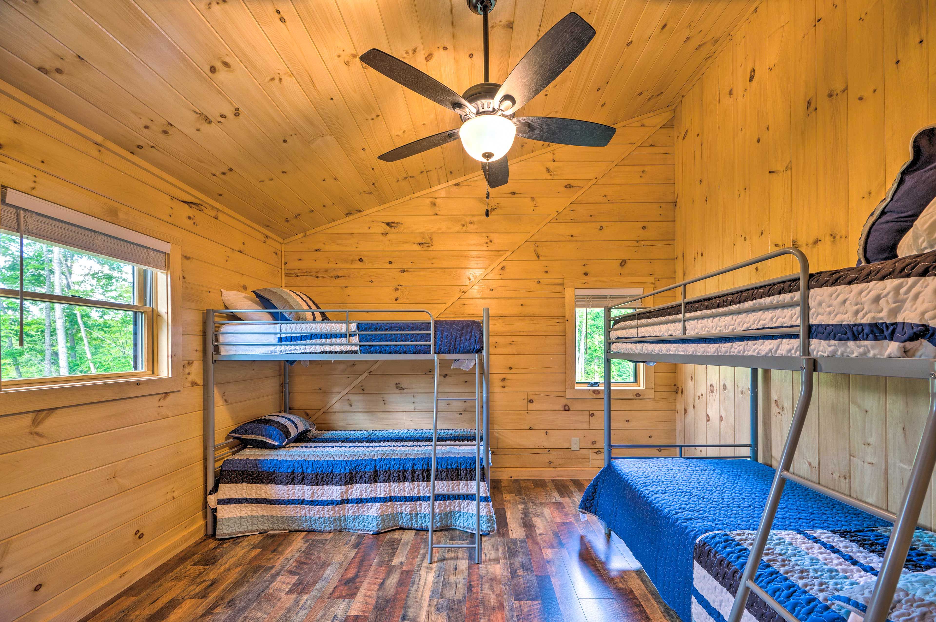Bedroom 3 | 2 Twin Bunk Beds | 2nd Floor